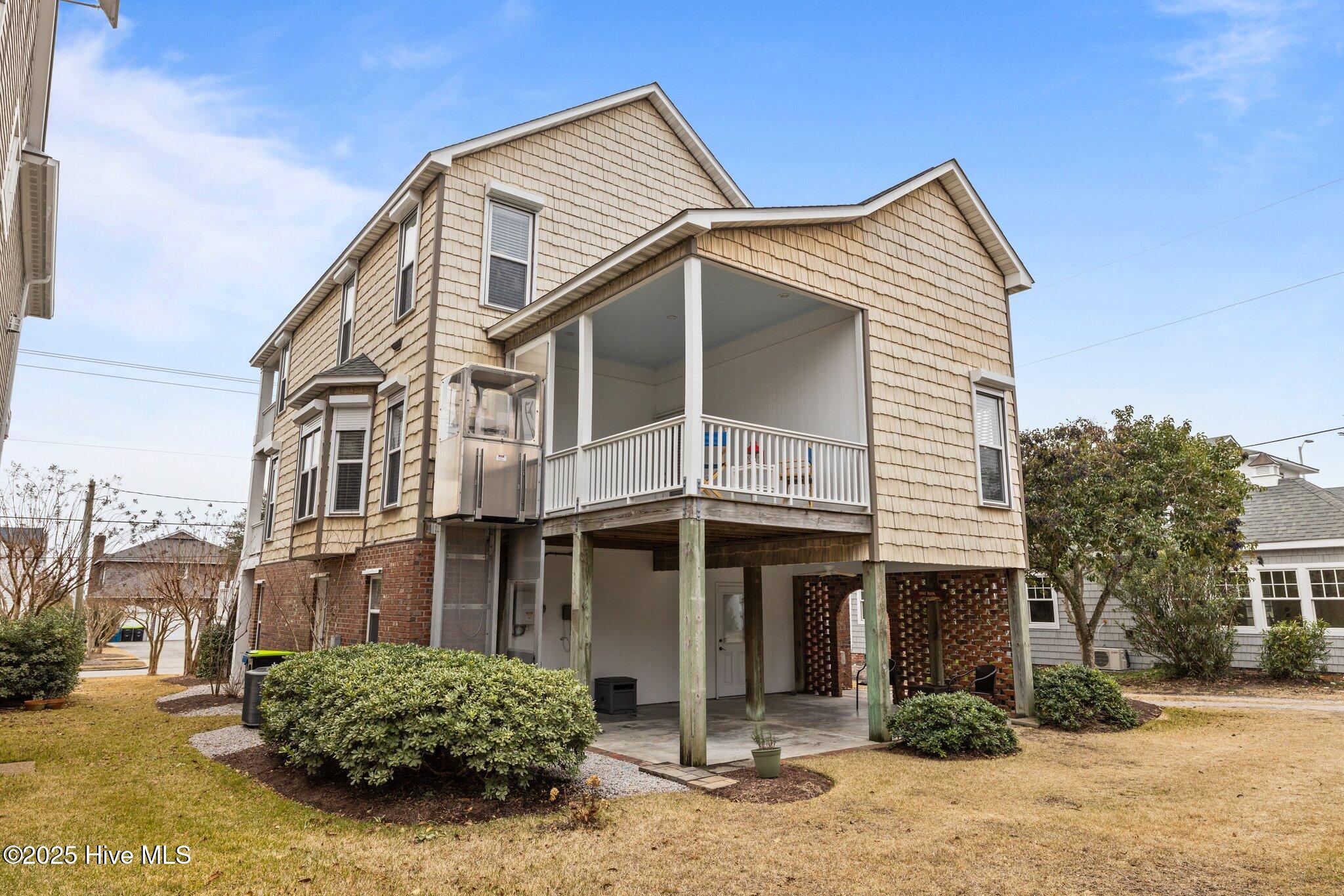 2208 Evans Street Property Photo 57