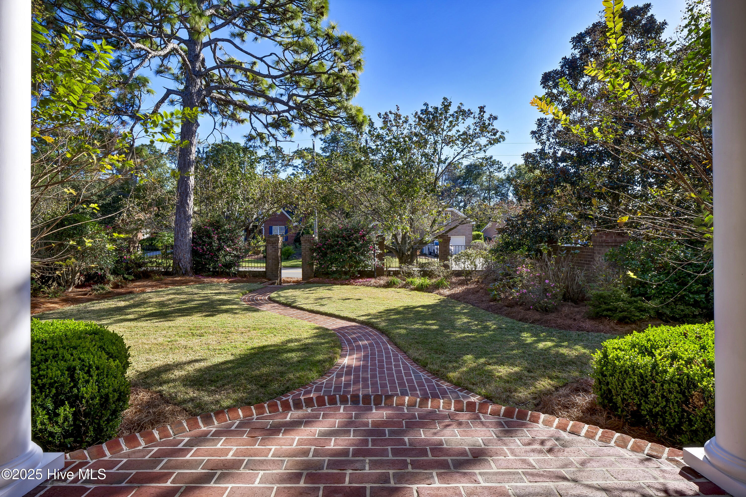 1929 Glen Meade Road Property Photo 4