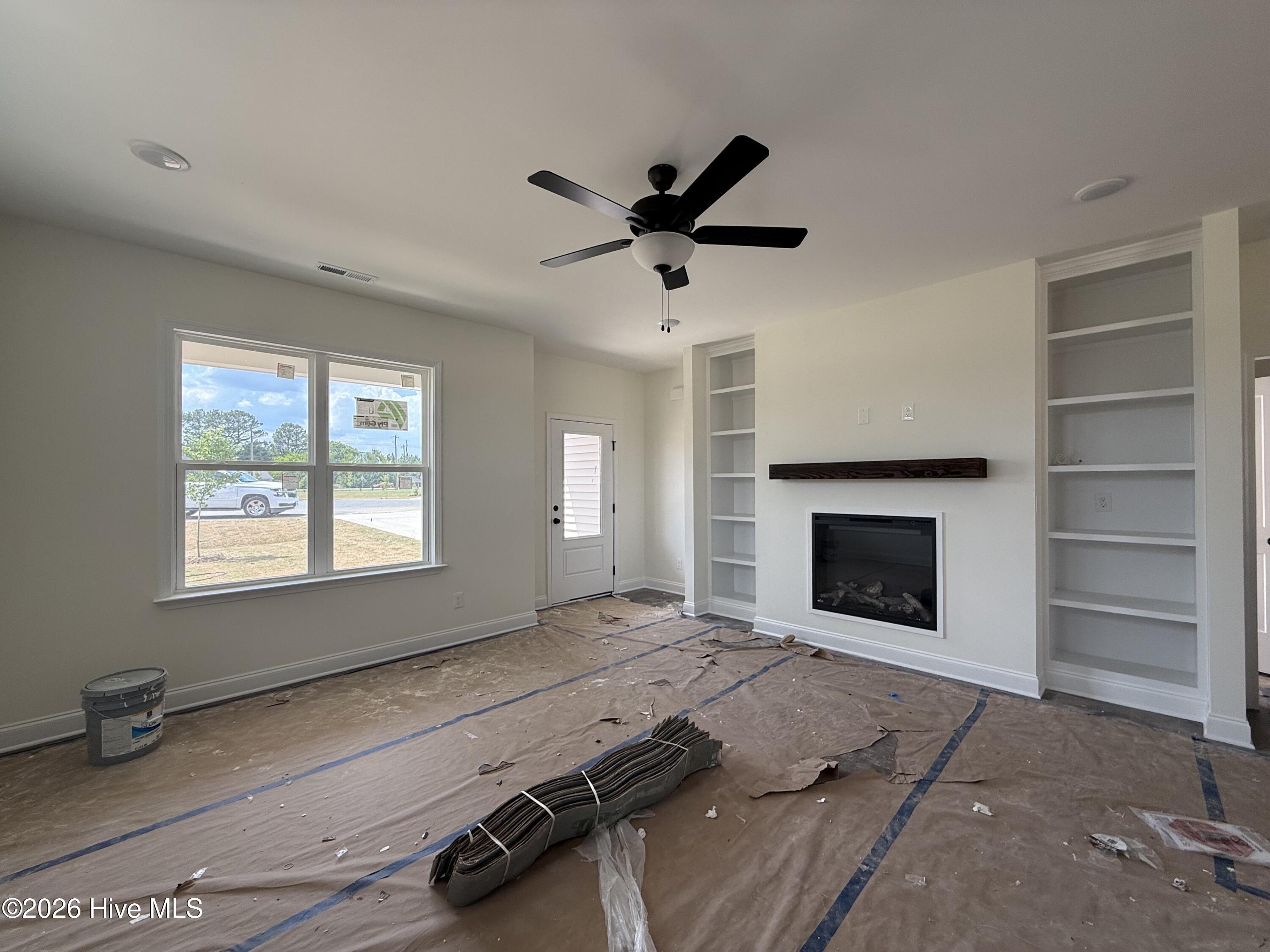 13 Sundrops Trail Property Photo 5