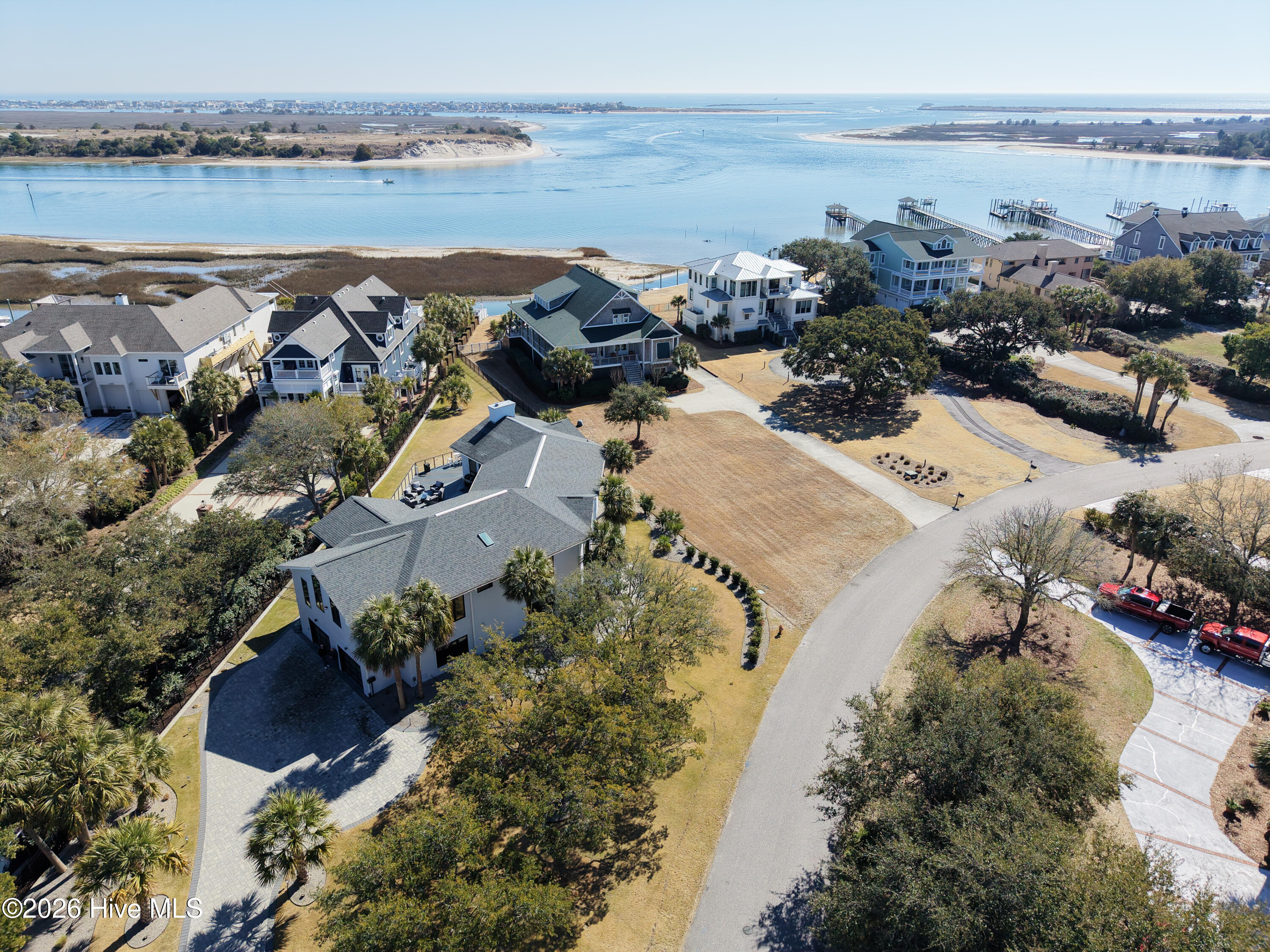 809 Inlet View Drive Property Photo 1