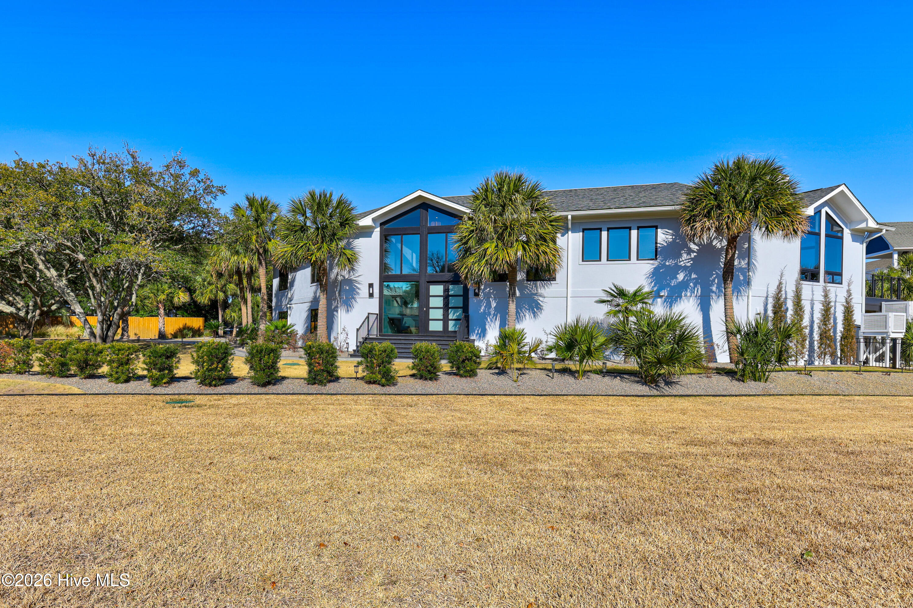 809 Inlet View Drive Property Photo 3