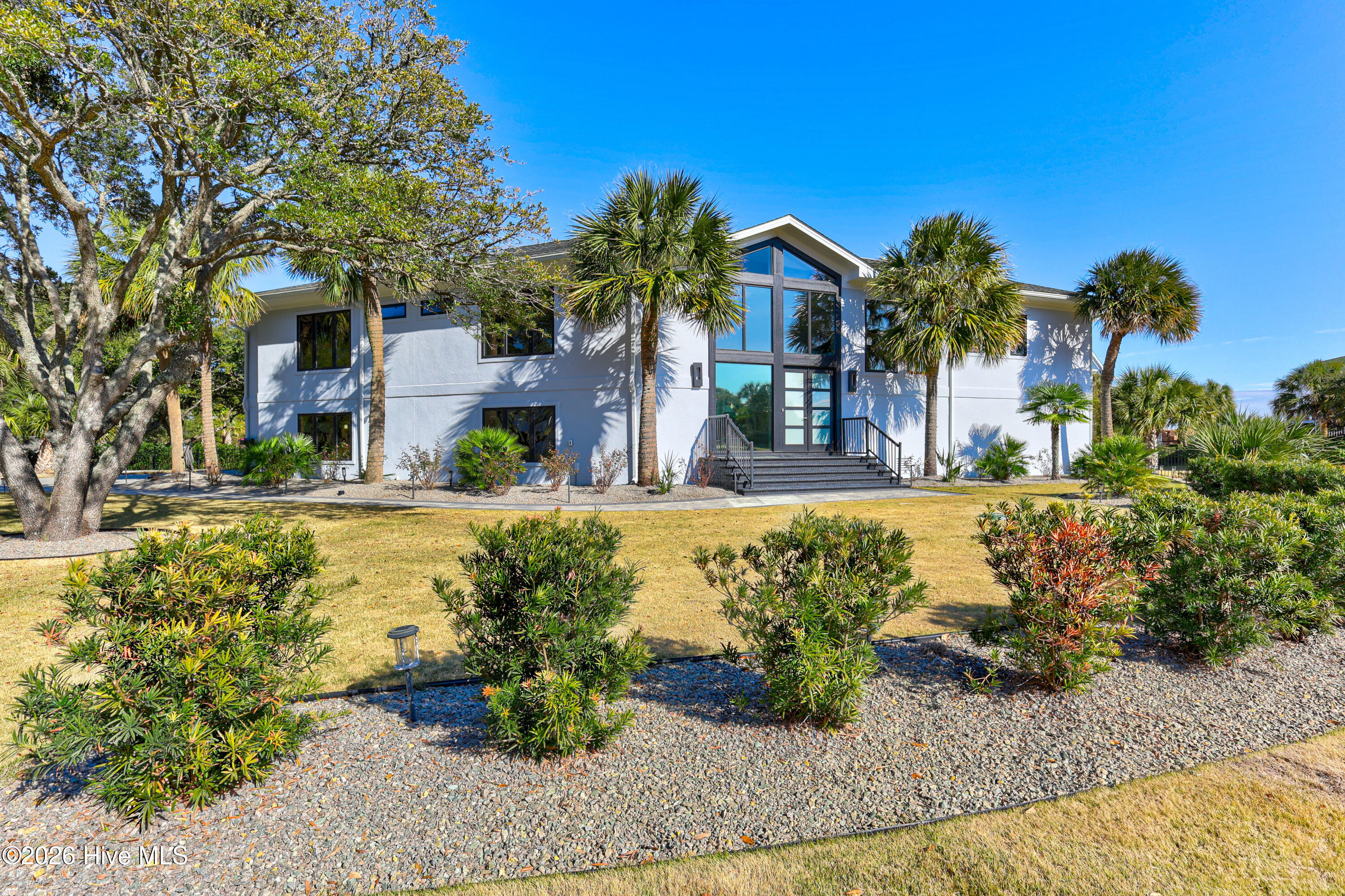 809 Inlet View Drive Property Photo 4