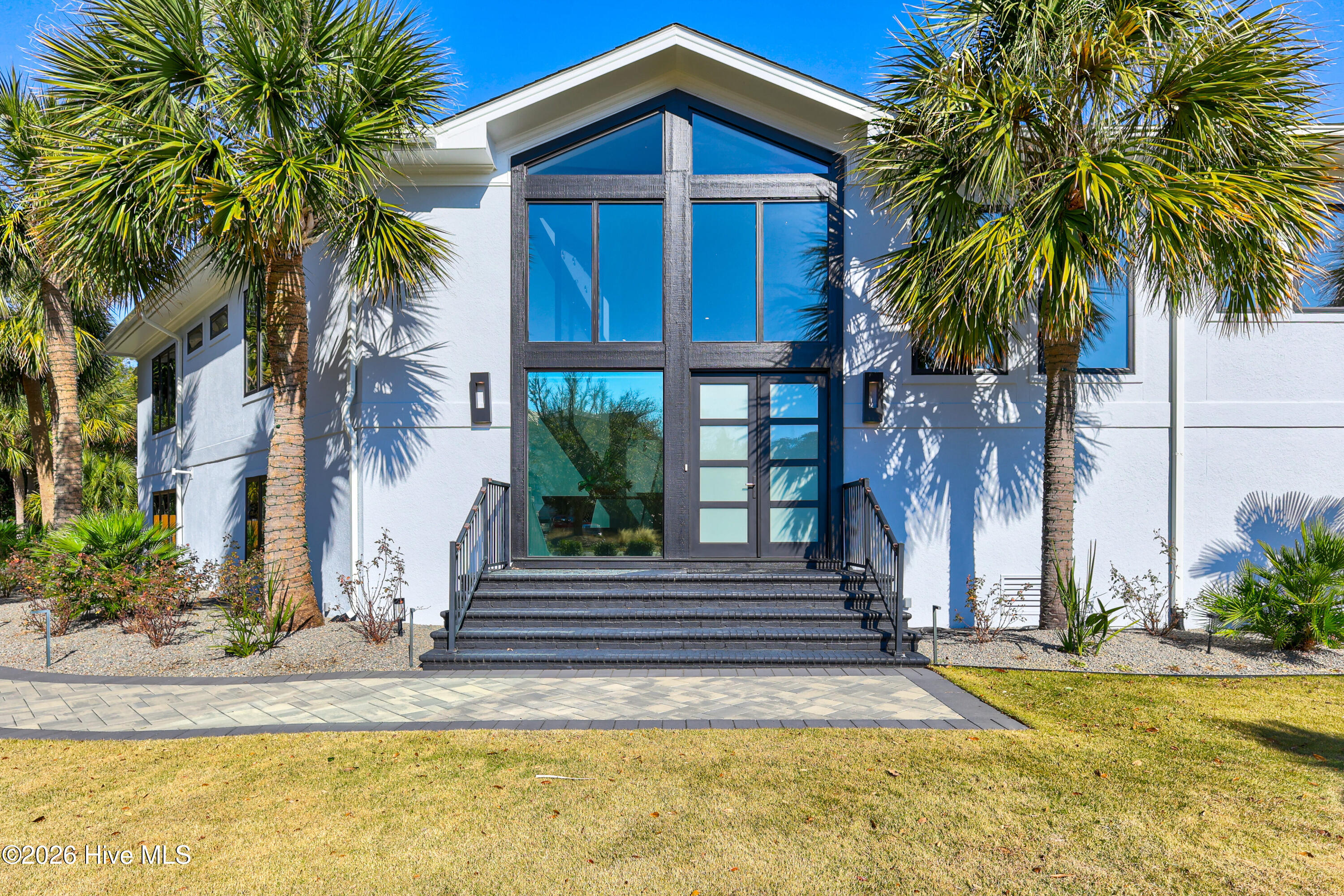 809 Inlet View Drive Property Photo 5