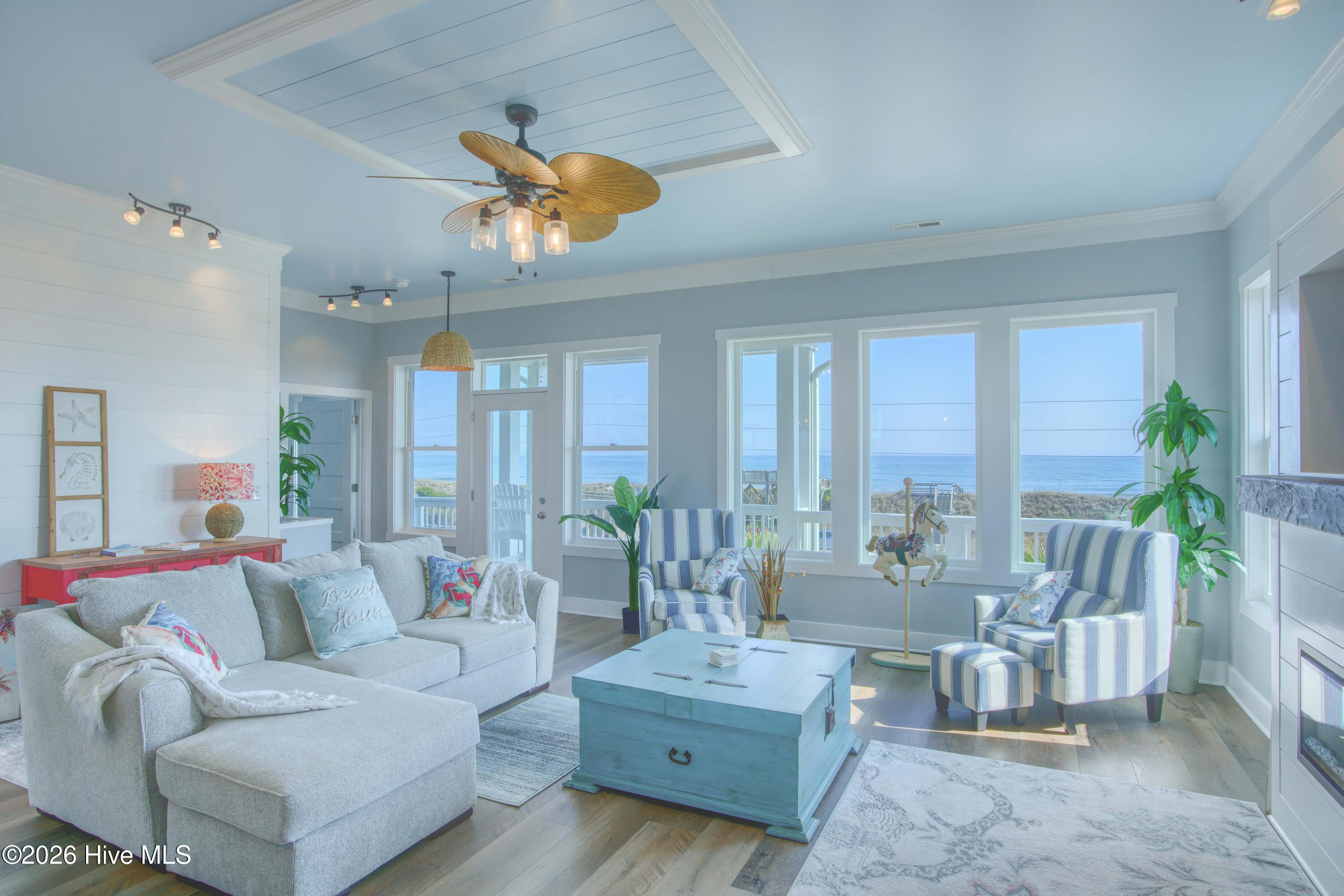 1509 New River Inlet Road Property Photo 6