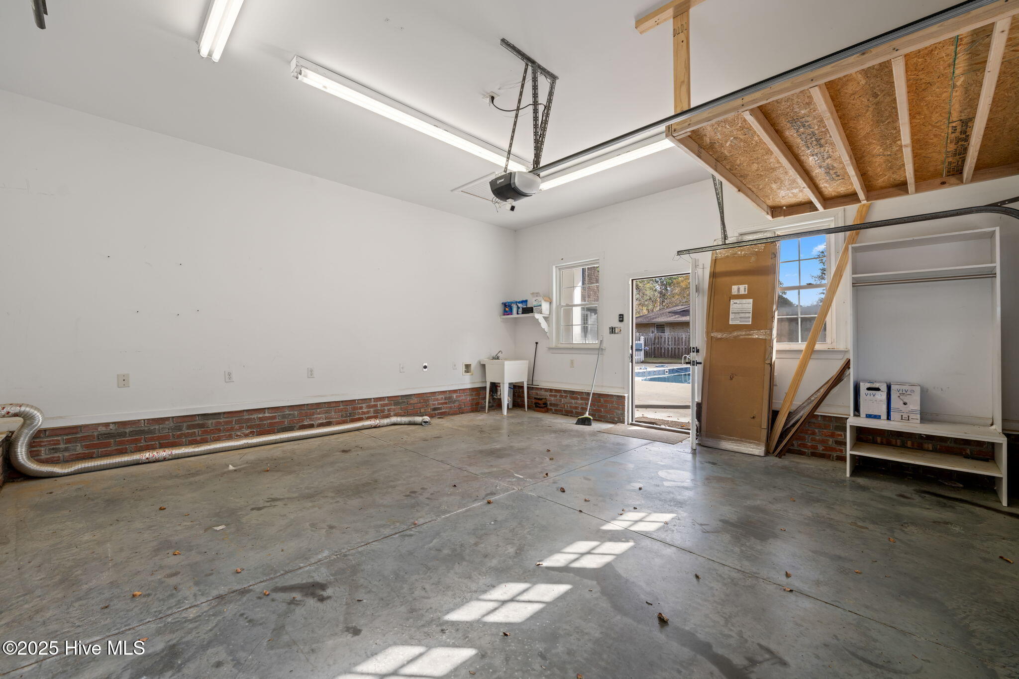 213 W Stevens Street Property Photo 56