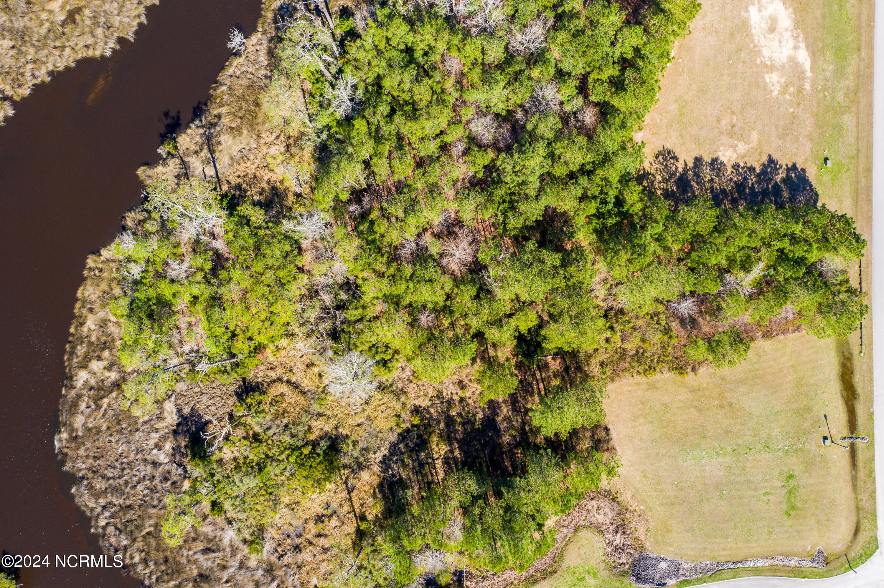 248 1017 Kings Creek Crossing Property Photo 3