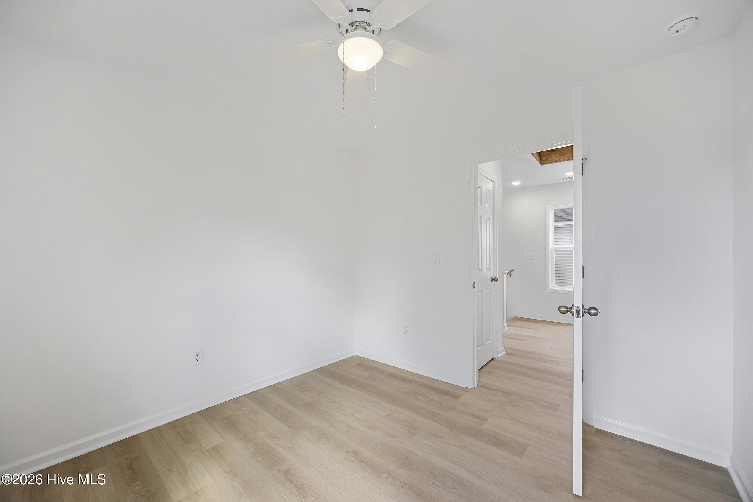 711 W Hayes Street Property Photo 25