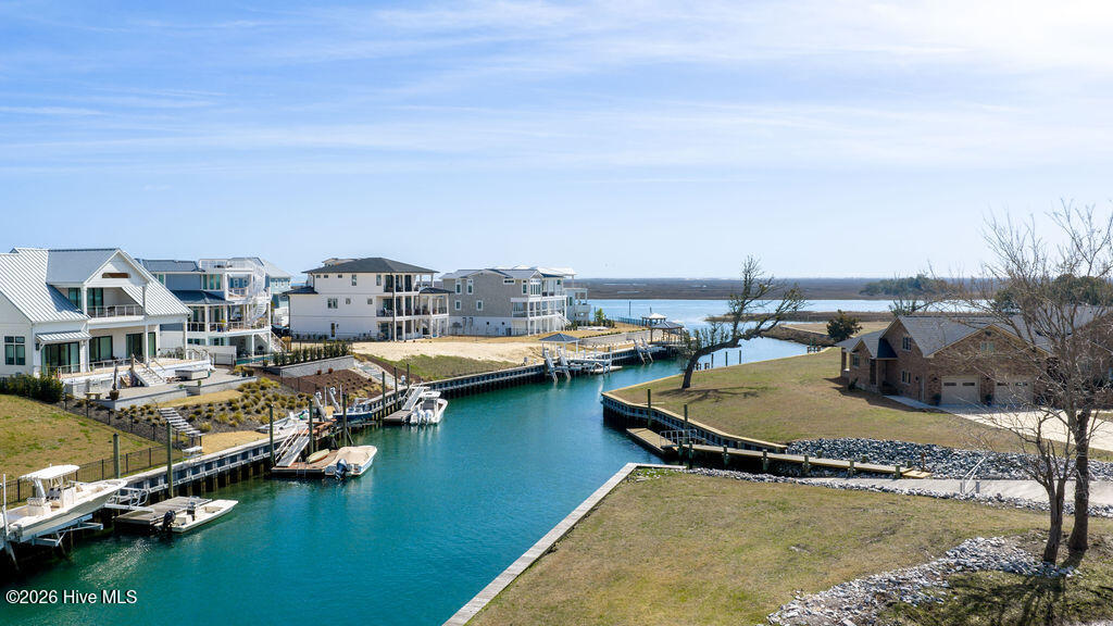 123 66 Seafaring Lane Property Photo 5