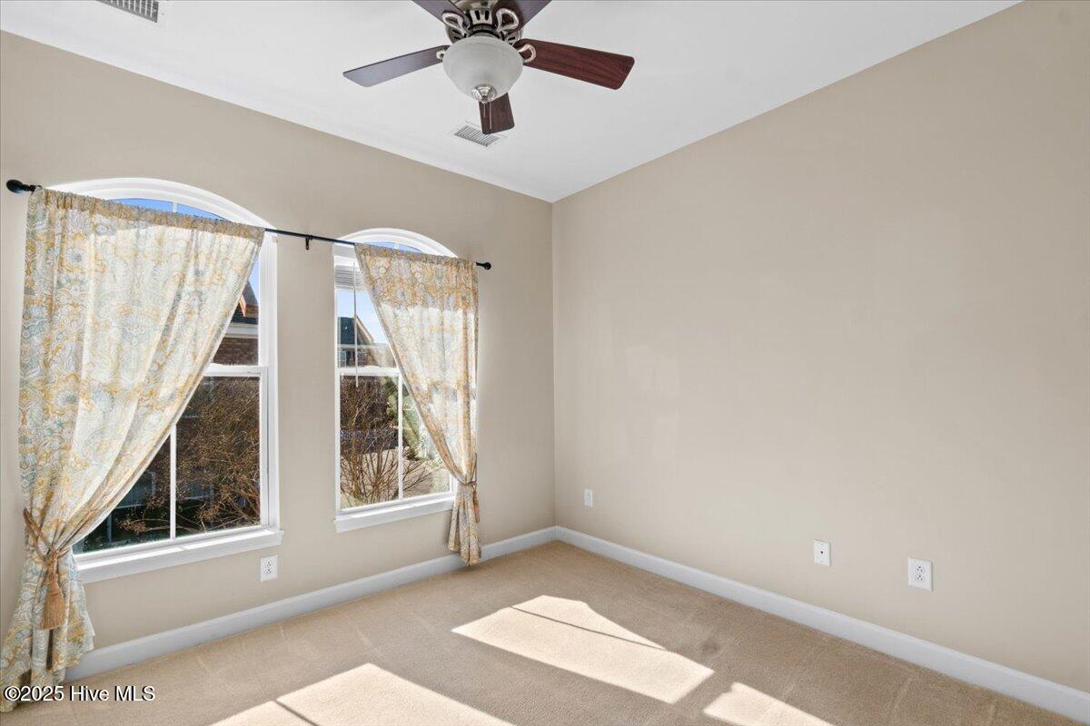 7650 Front Street Unit 3 Property Photo 23