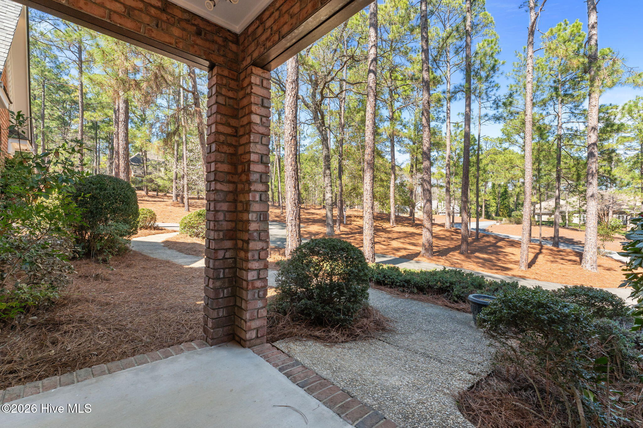 22 Lochmere Drive Property Photo 6