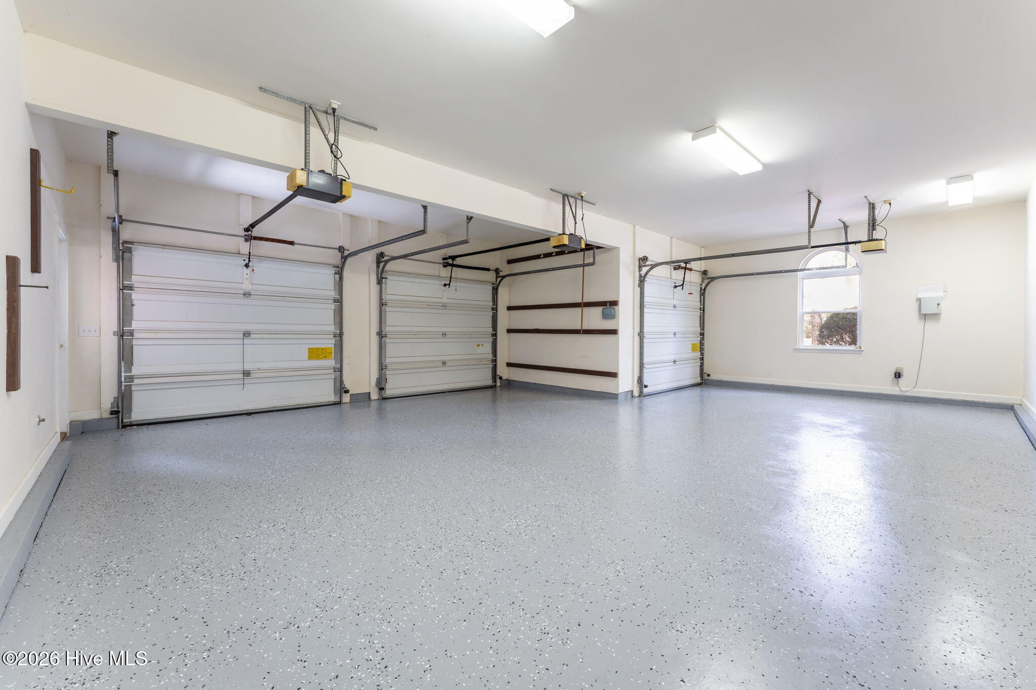 22 Lochmere Drive Property Photo 47