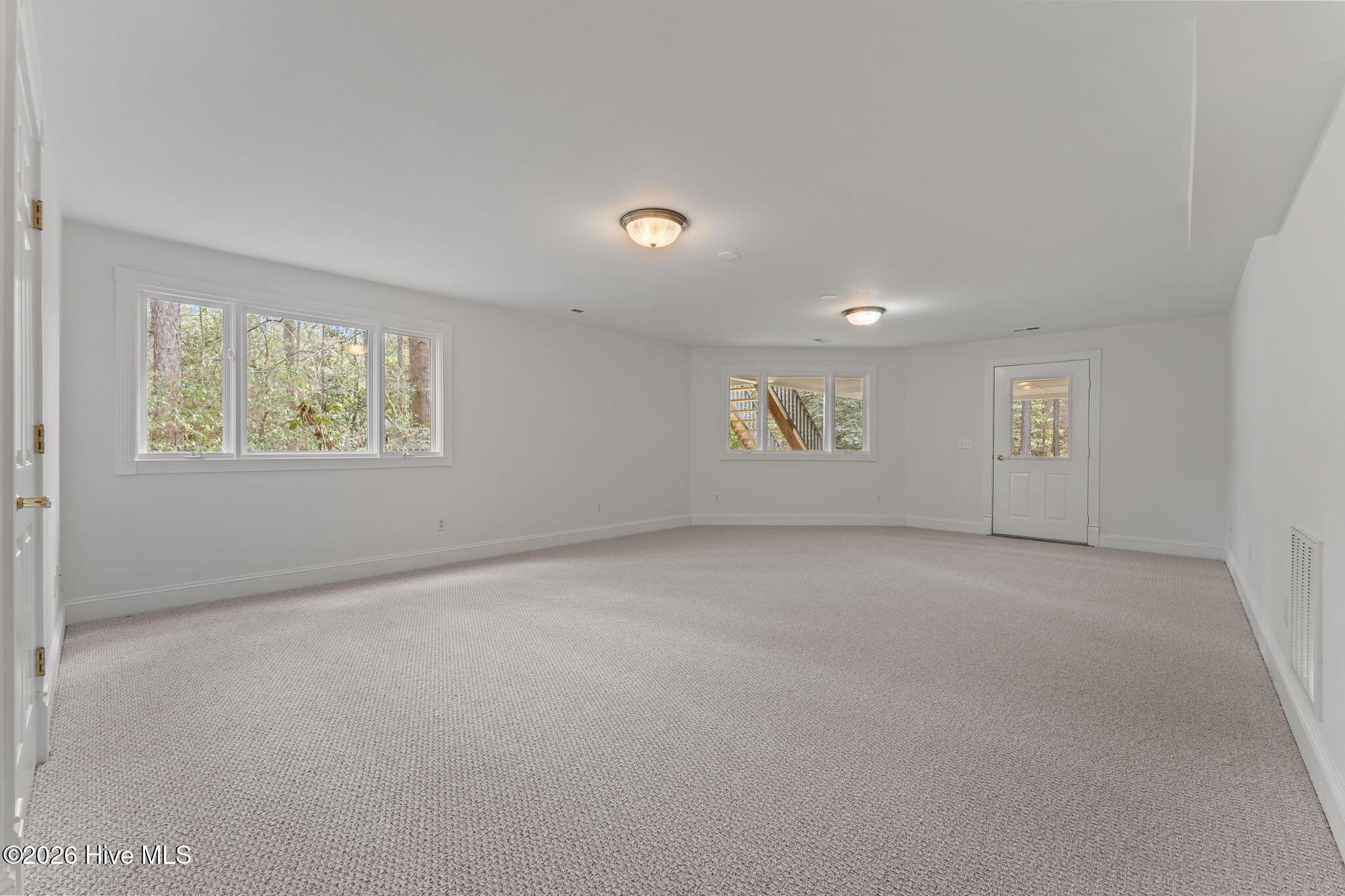 22 Lochmere Drive Property Photo 49