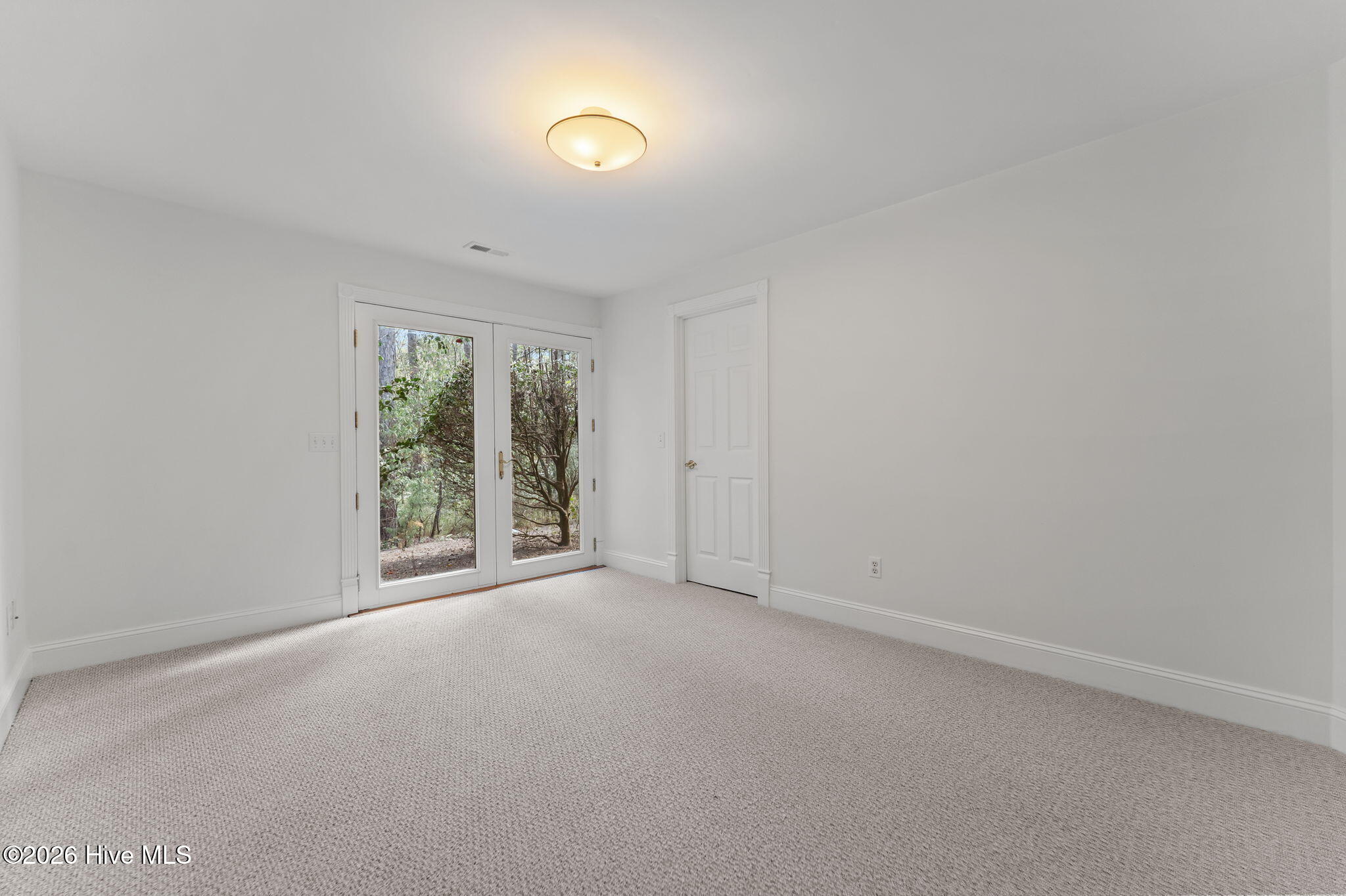 22 Lochmere Drive Property Photo 56
