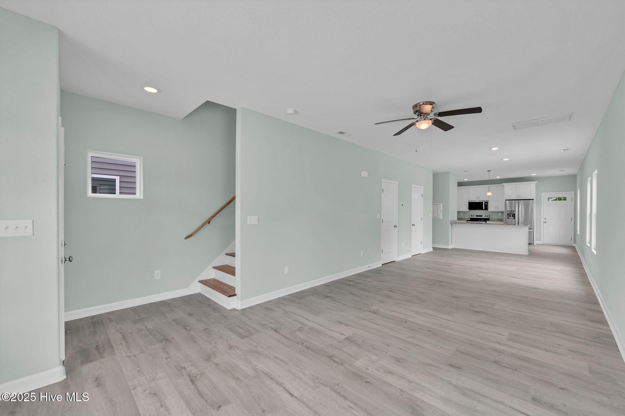 423 Elcinoca Drive Property Photo 15