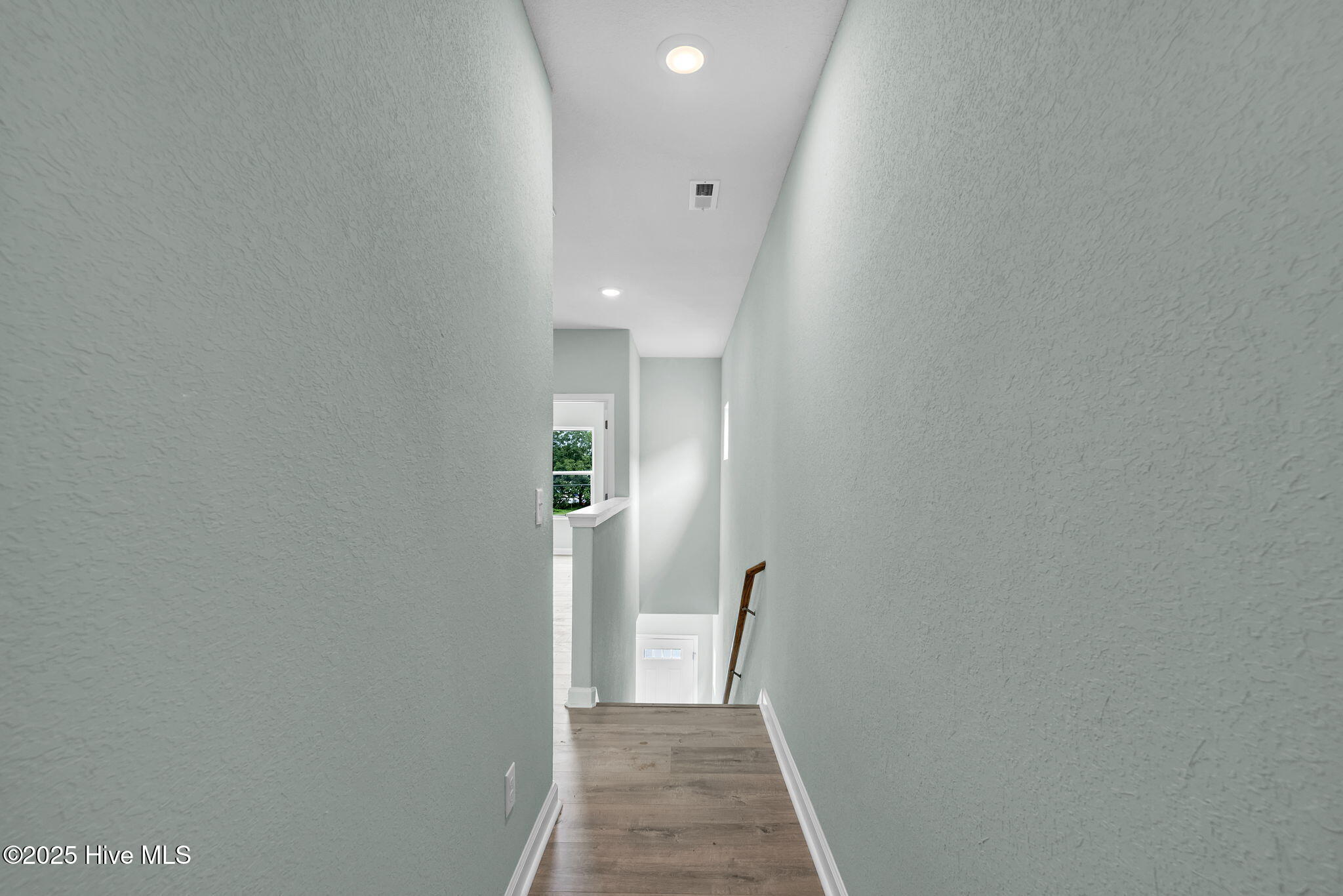 423 Elcinoca Drive Property Photo 30