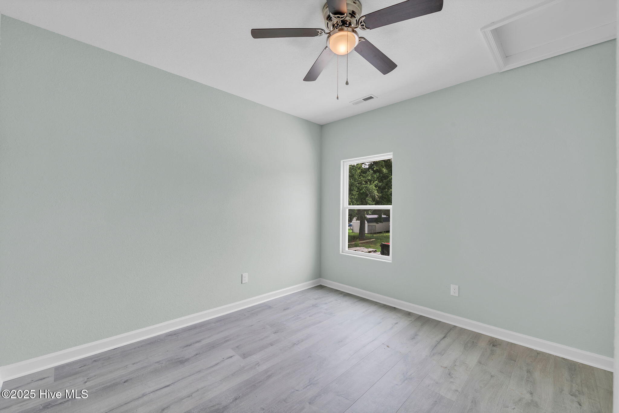 423 Elcinoca Drive Property Photo 36