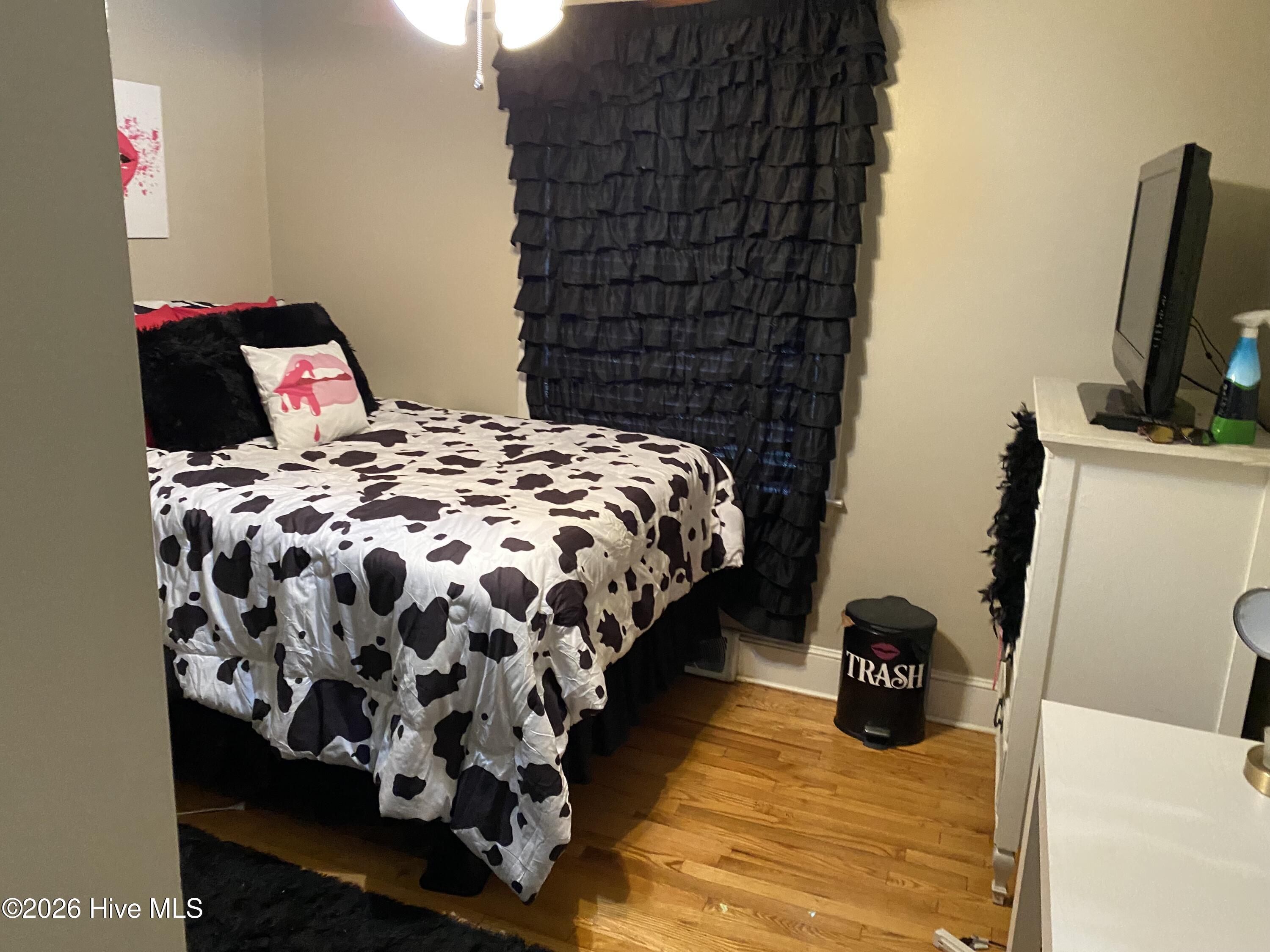 102 N Meade Street Property Photo 6