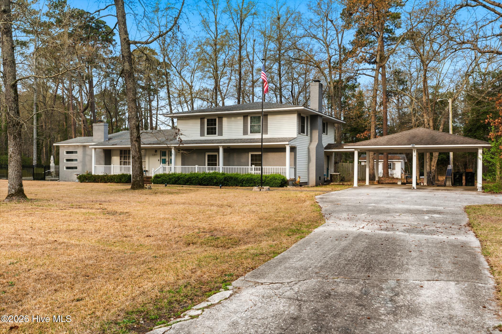 1203 Turnpike Road Property Photo 4