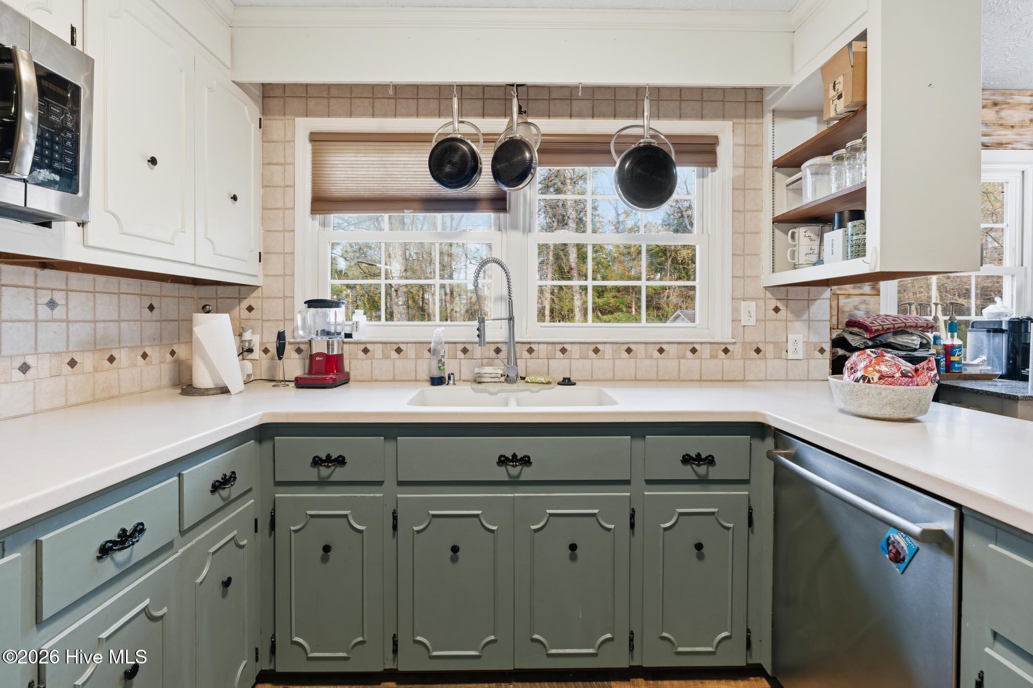 1203 Turnpike Road Property Photo 15