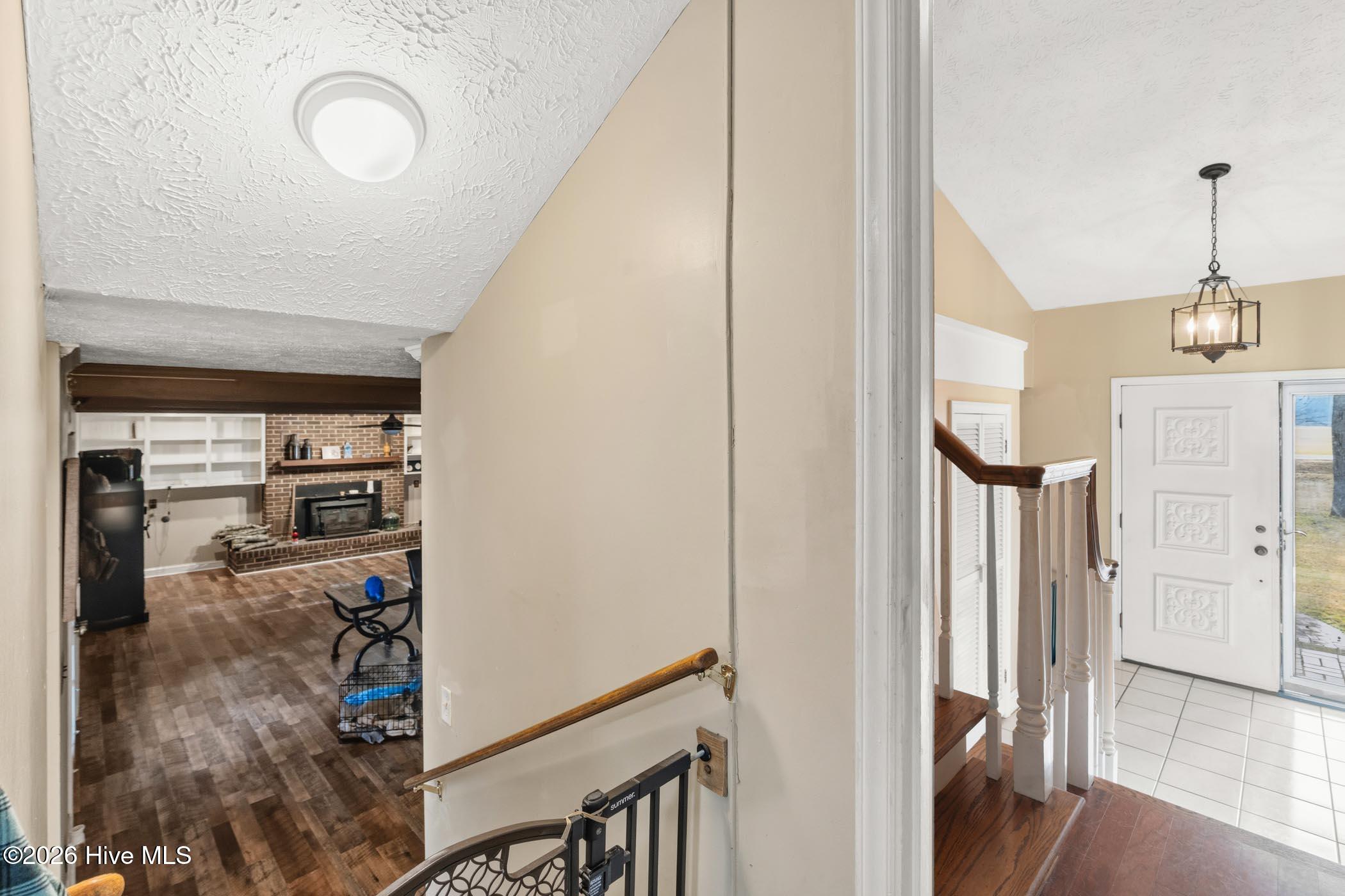 1203 Turnpike Road Property Photo 19