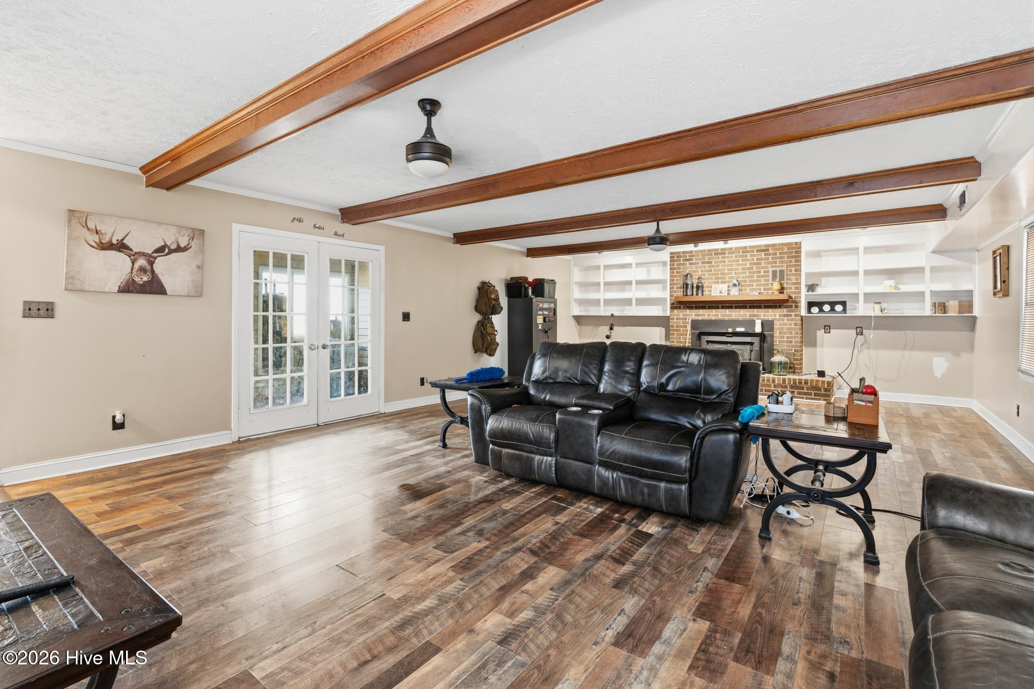 1203 Turnpike Road Property Photo 20