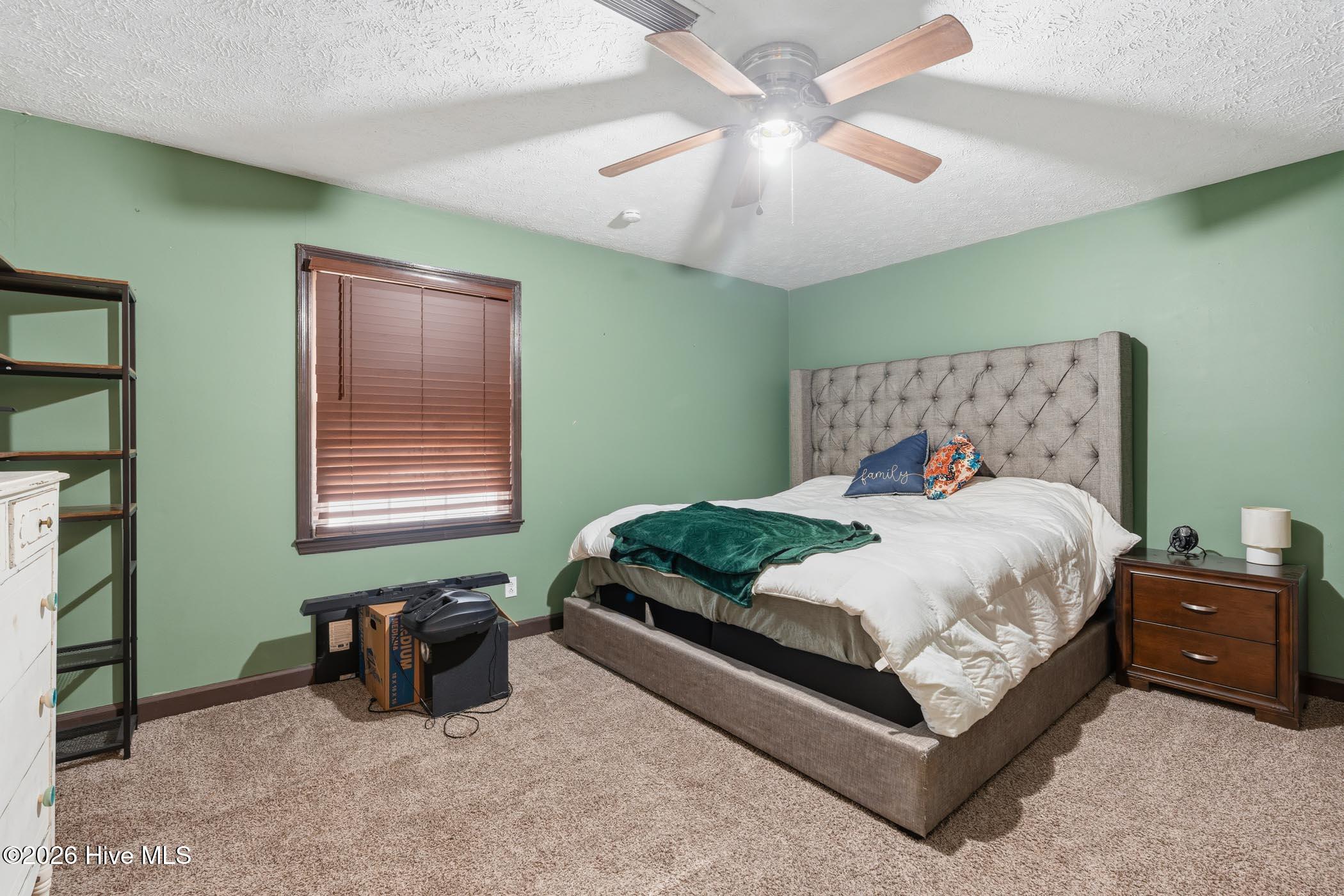 1203 Turnpike Road Property Photo 32