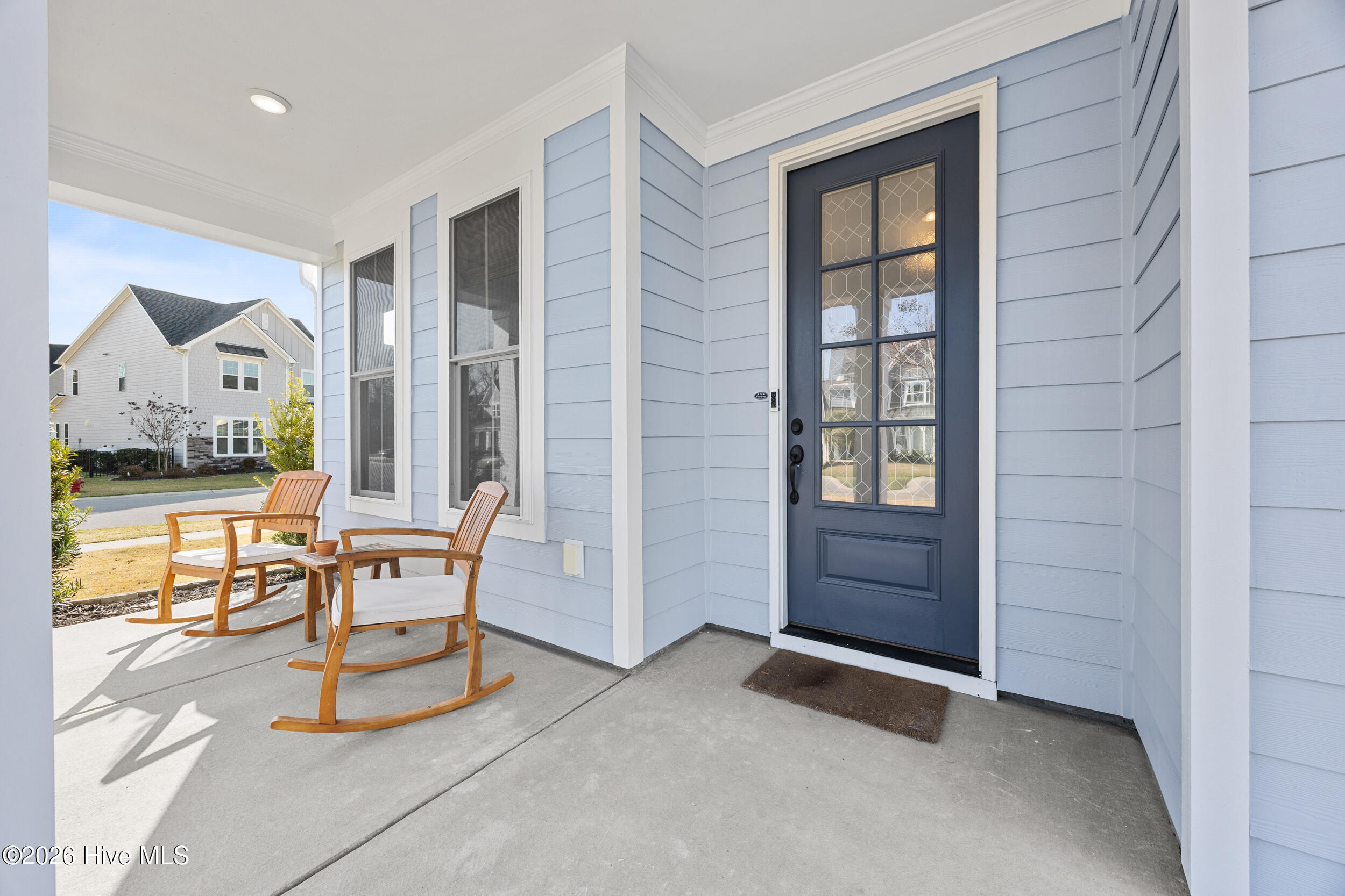 812 W Craftsman Way Property Photo 3