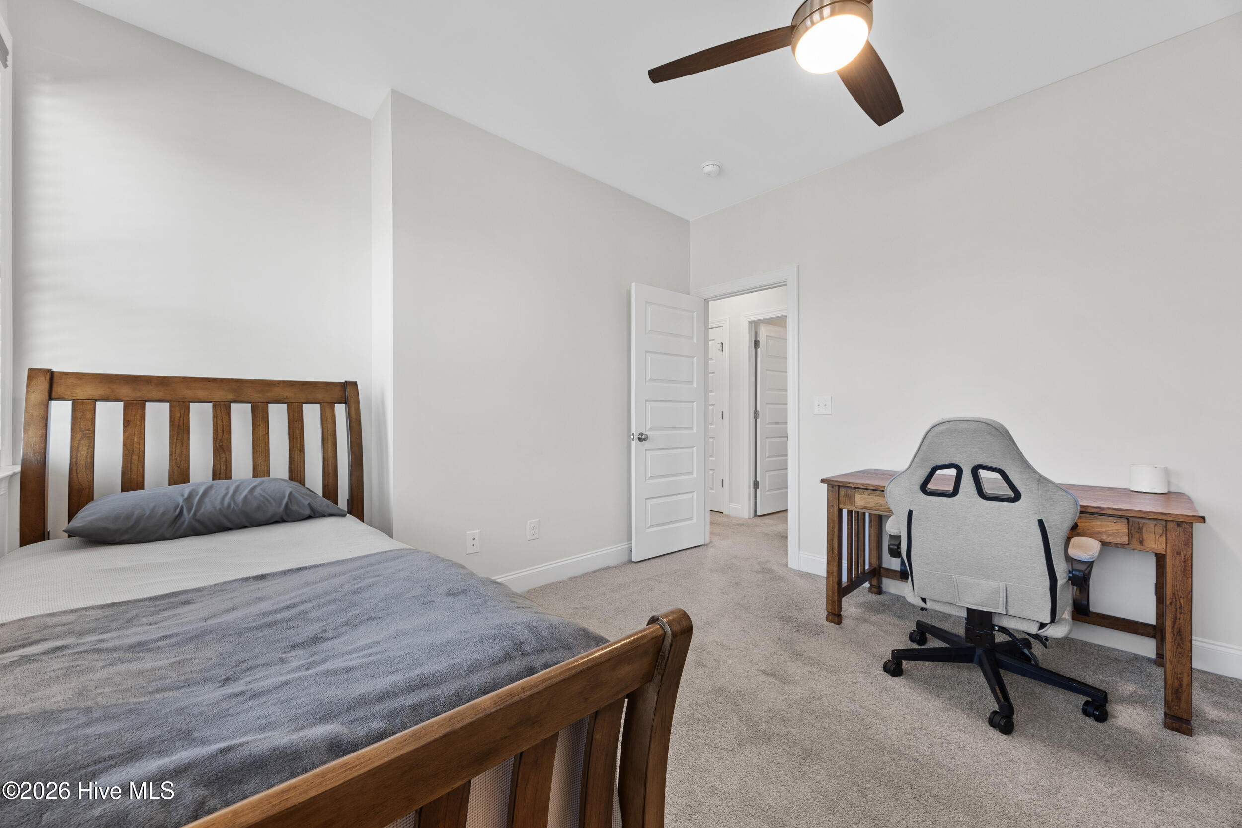 812 W Craftsman Way Property Photo 26