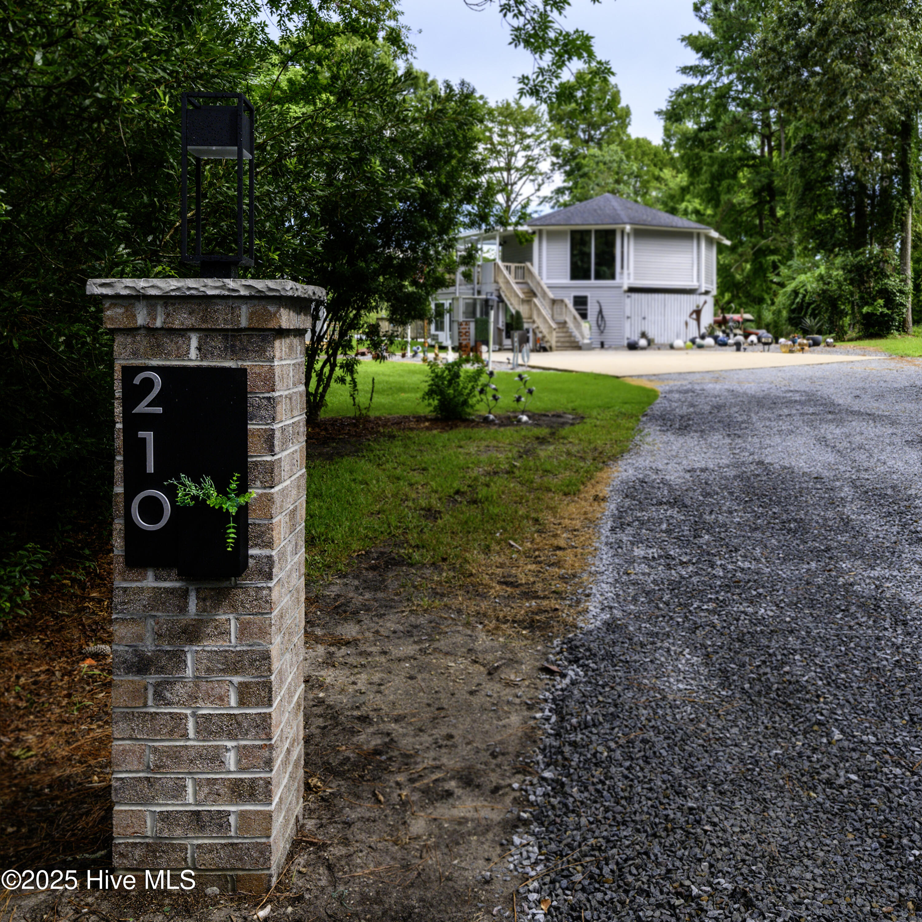 210 Gangplank Road Property Photo 10