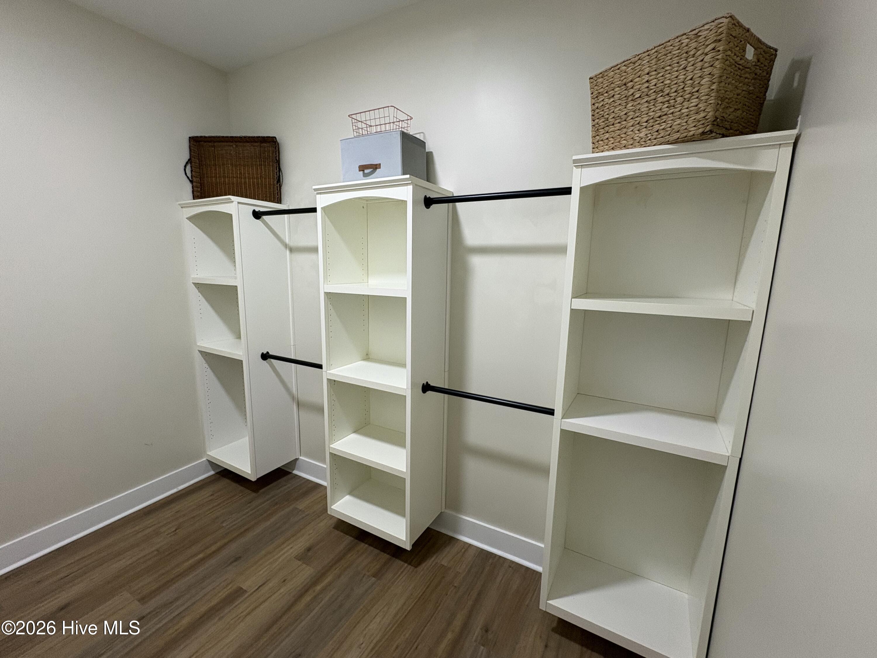 1220 N Middleton Drive Nw Property Photo 34