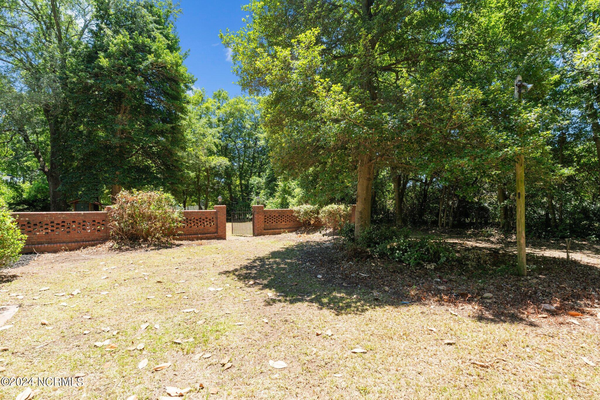 521 S Main Street Property Photo 45