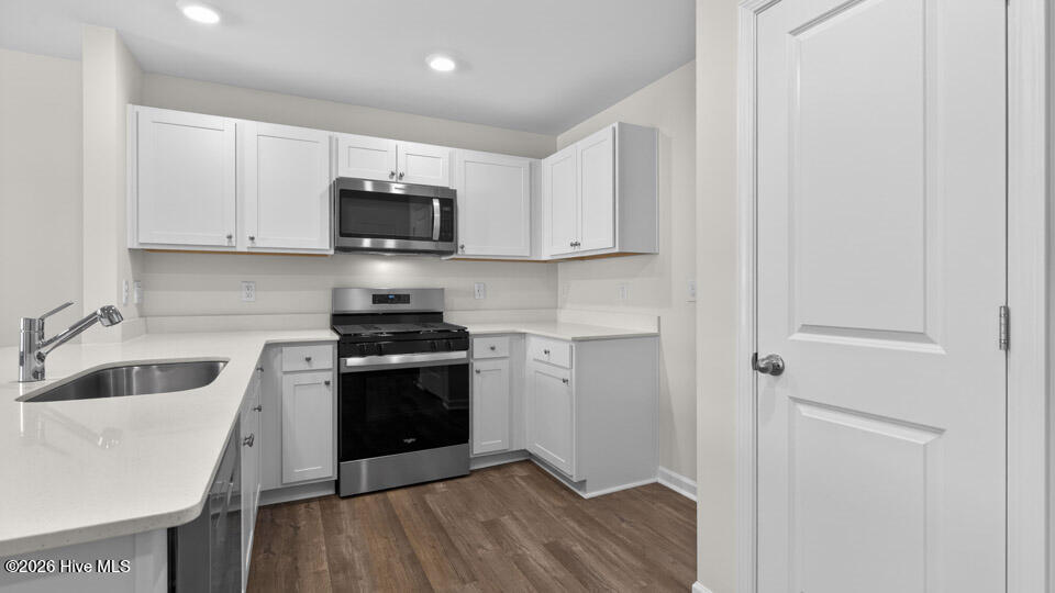 104 Clementine Street Property Photo 4