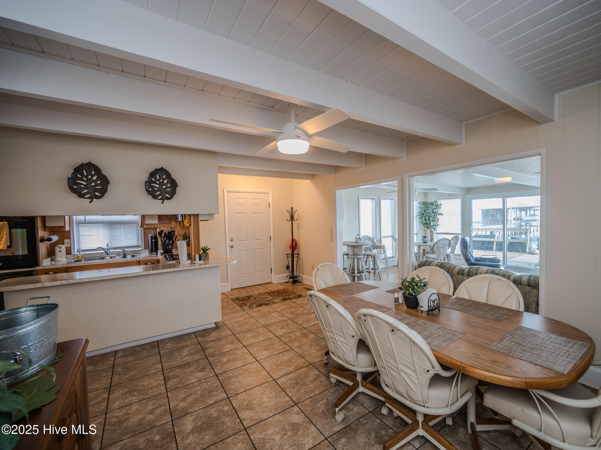 3002 Canal Cove Road Property Photo 19