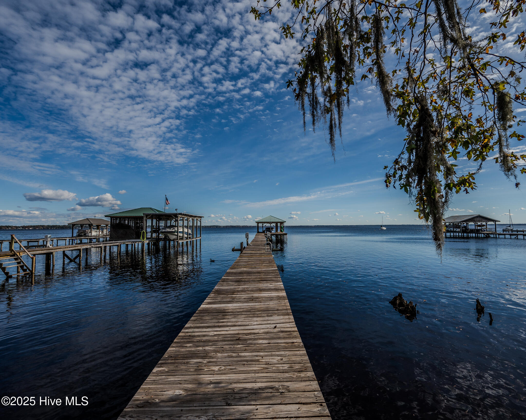 3002 Canal Cove Road Property Photo 45