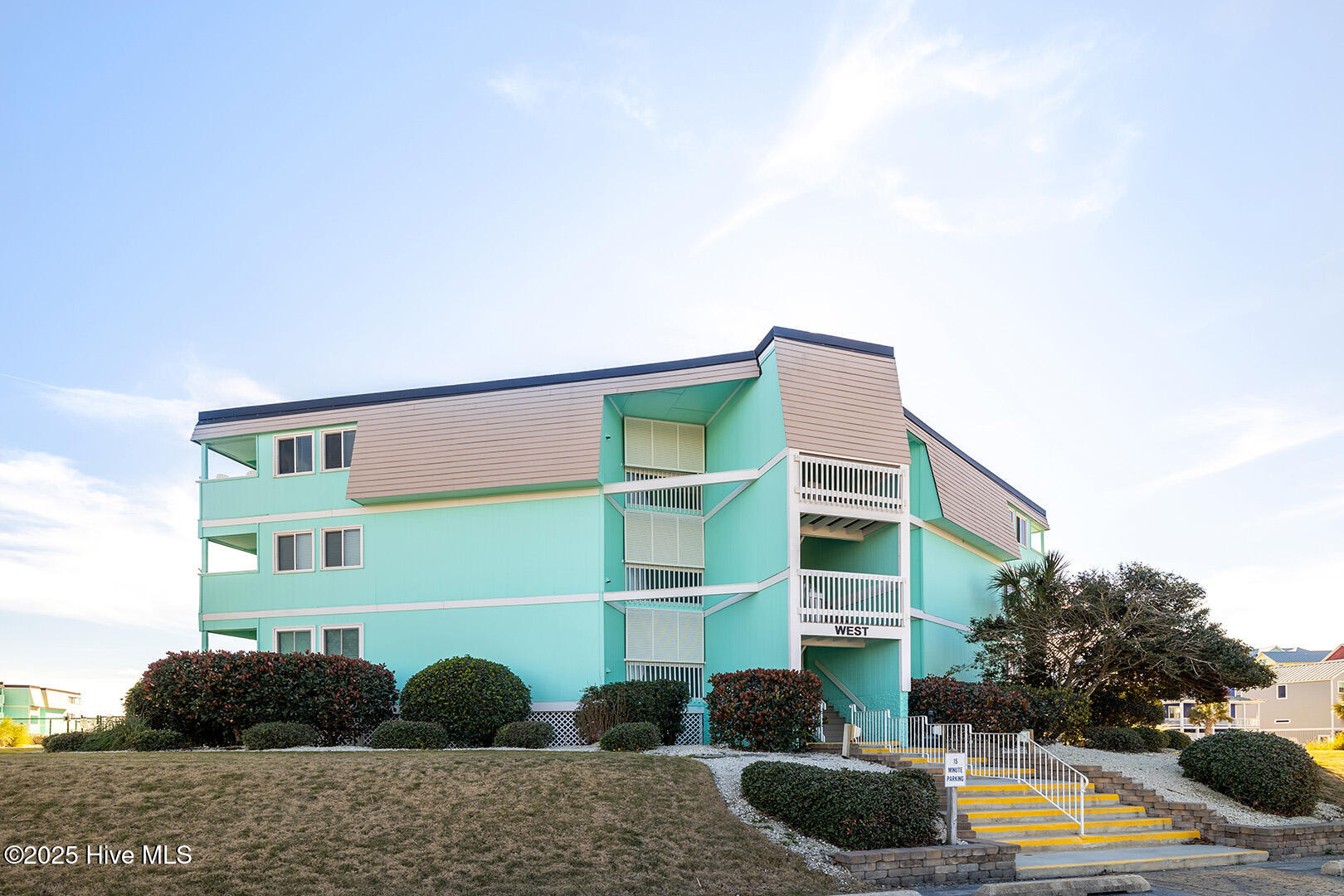301 E Commerce Way 350 Property Photo 2