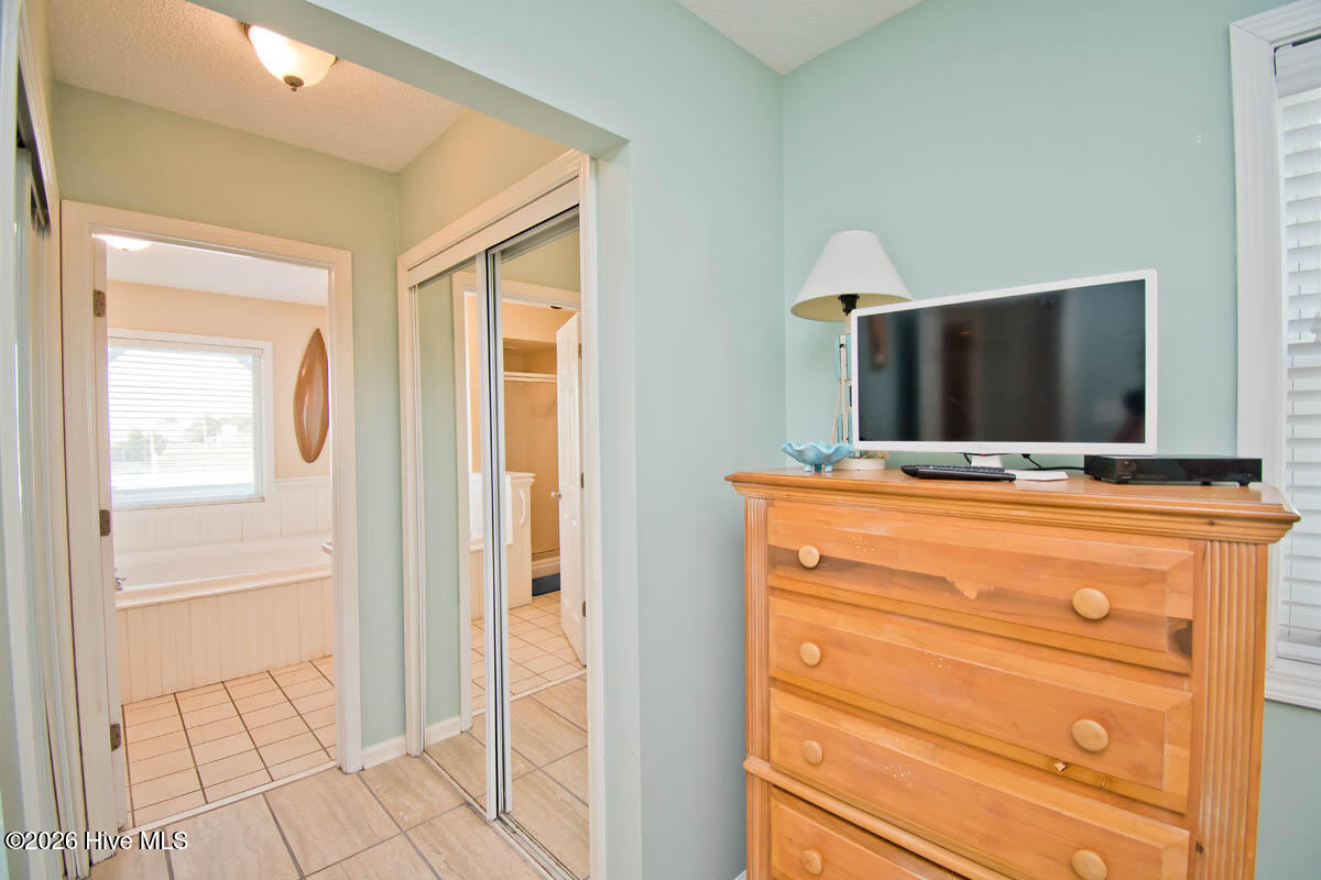 2909 Pointe West Drive 3a1 Property Photo 22