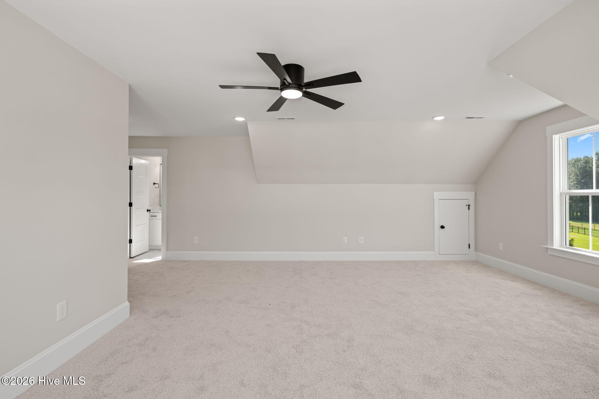 85 Constitution Avenue Property Photo 41