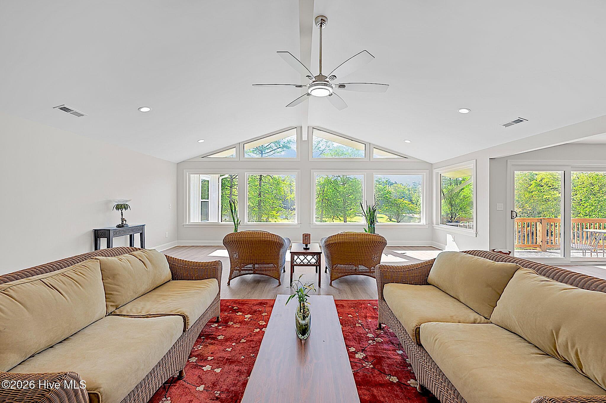 244 Shoreline Drive Property Photo 6