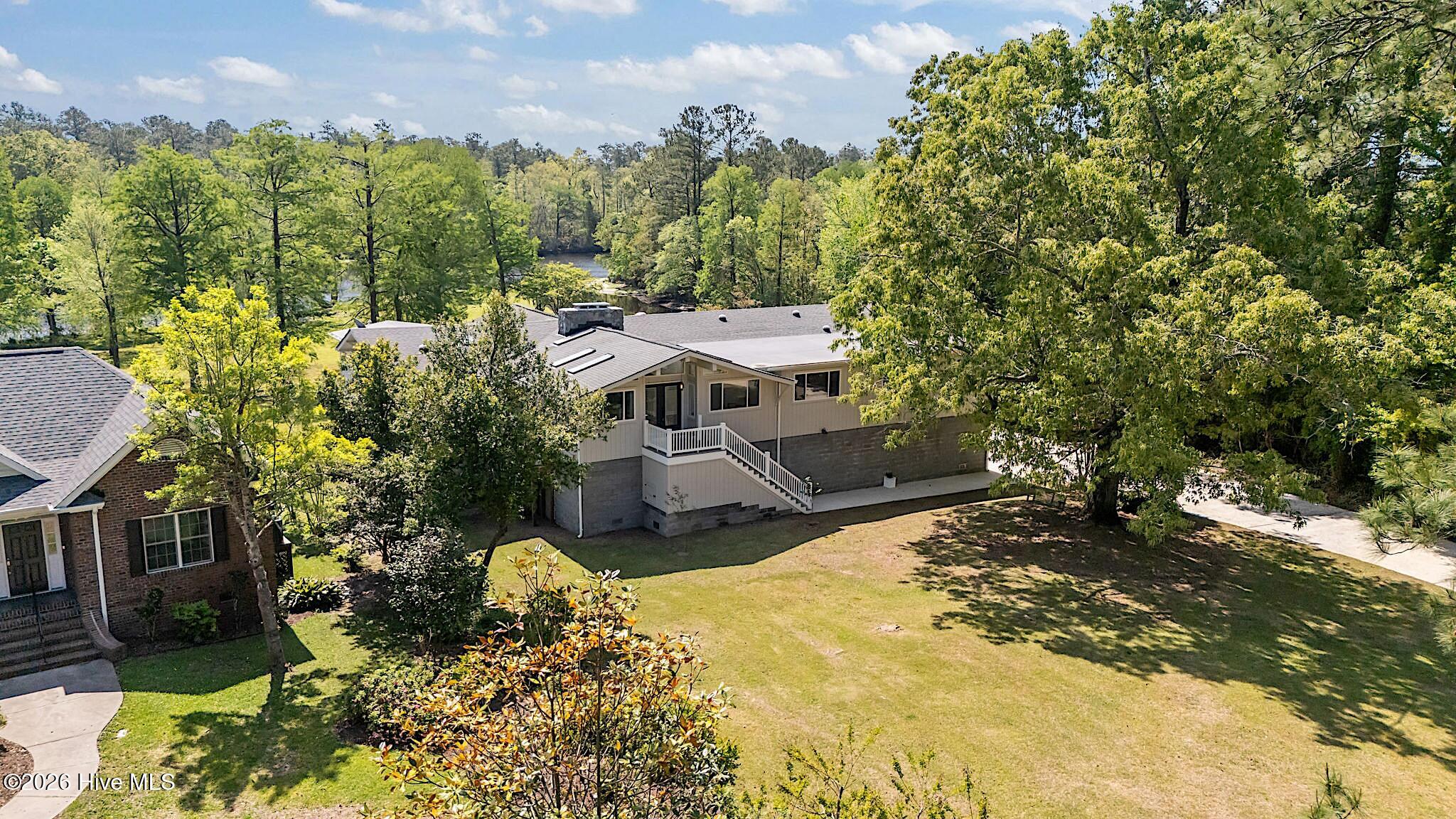 244 Shoreline Drive Property Photo 11