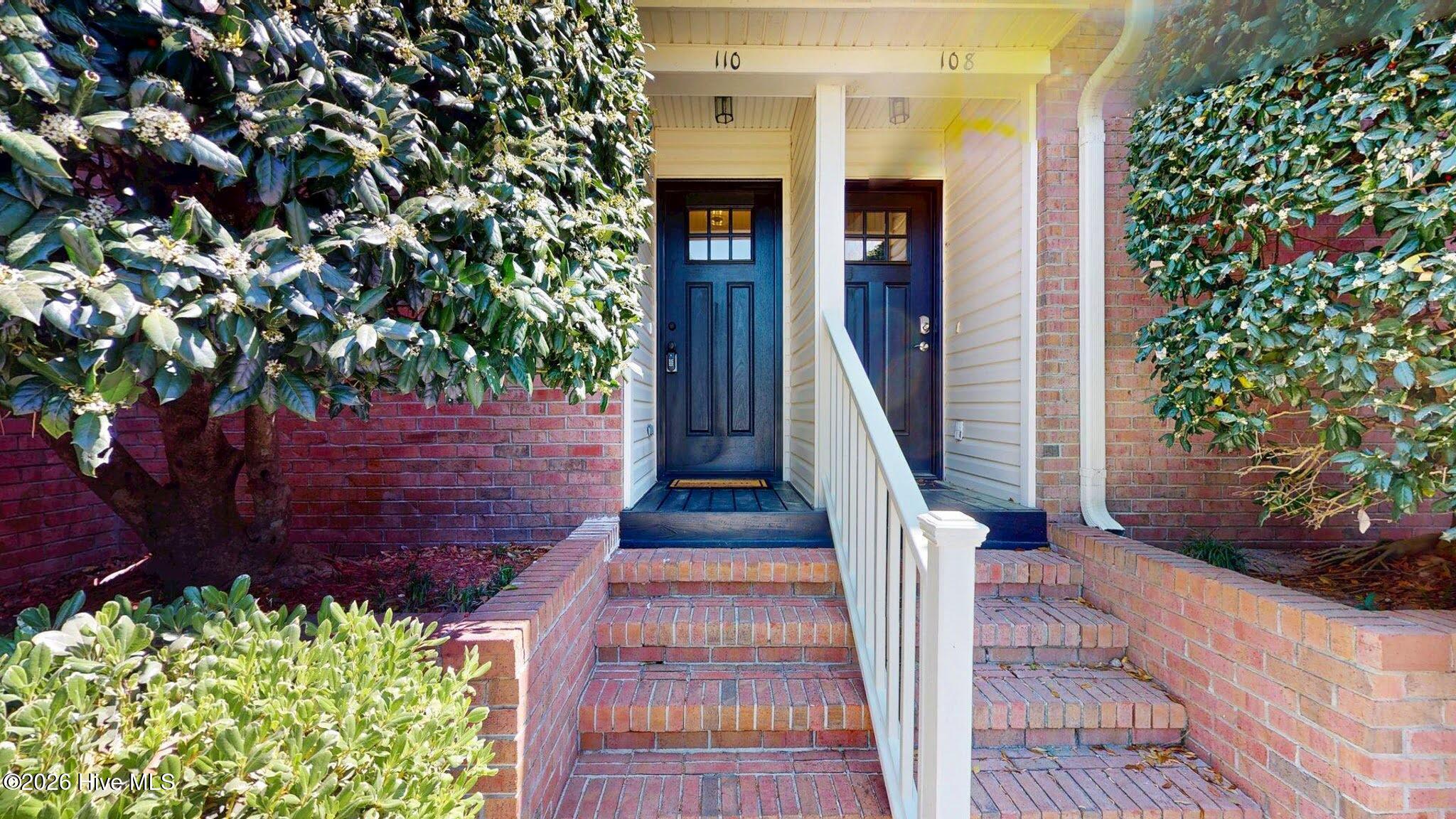 110 Lighthouse Drive Property Photo 5