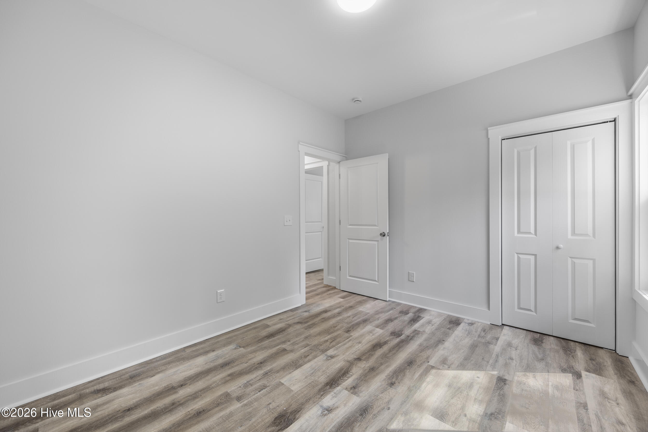 121 Neck Road Se Property Photo 18