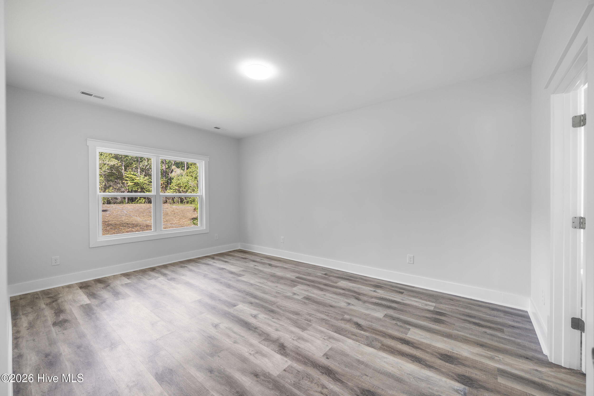 121 Neck Road Se Property Photo 30