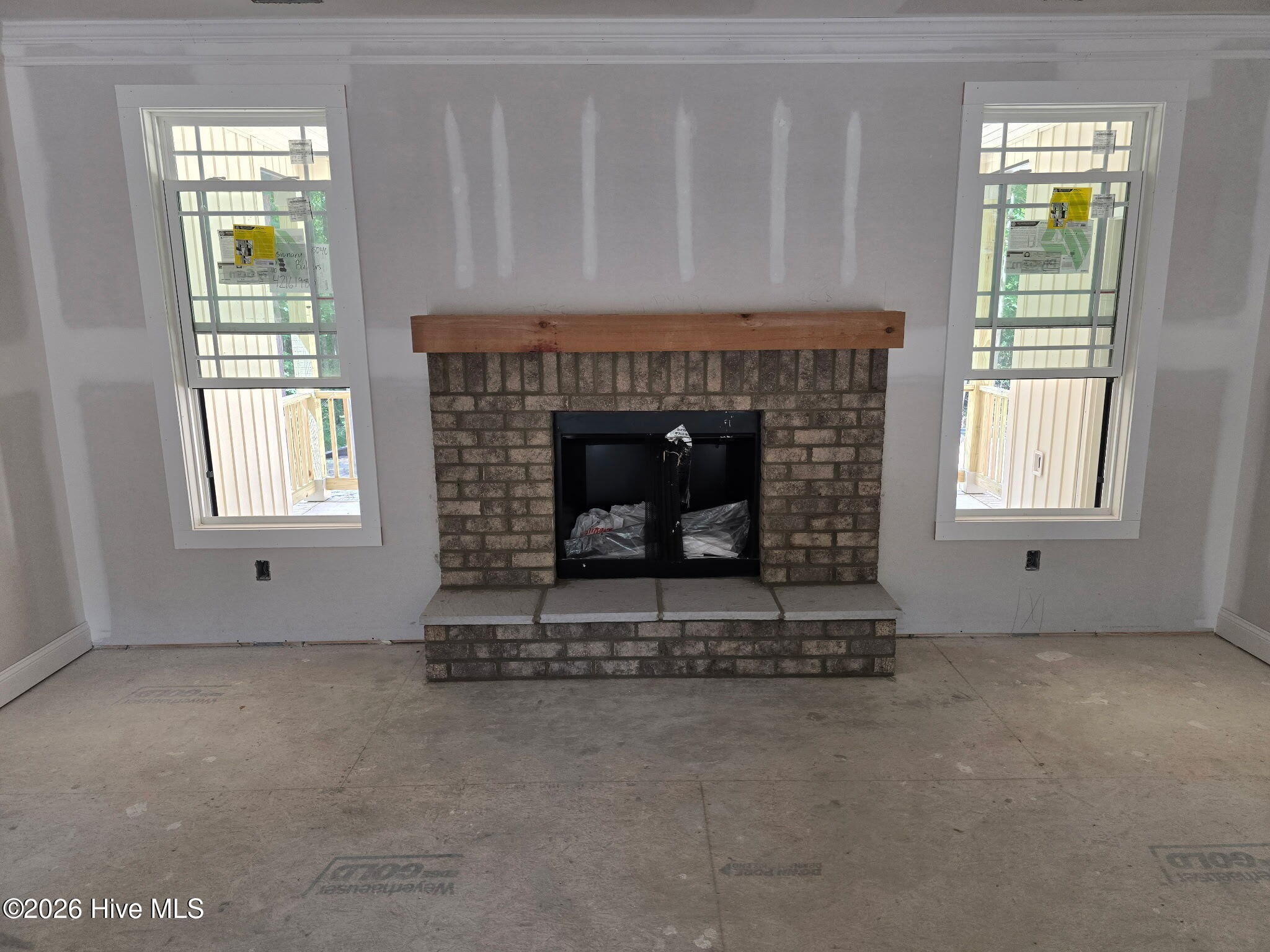 40 S Shamrock Drive Property Photo 6