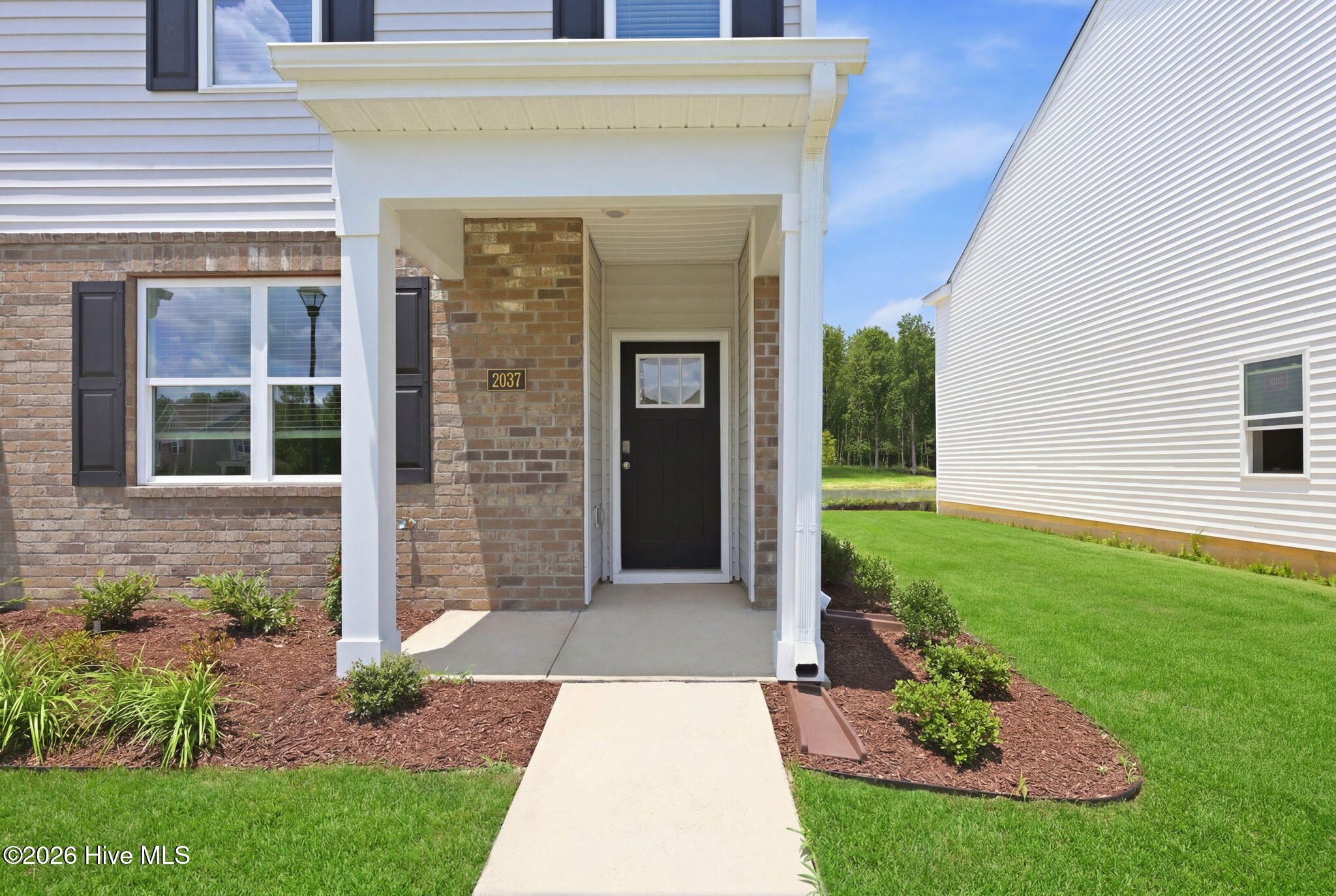 2037 Clock Road Property Photo 2