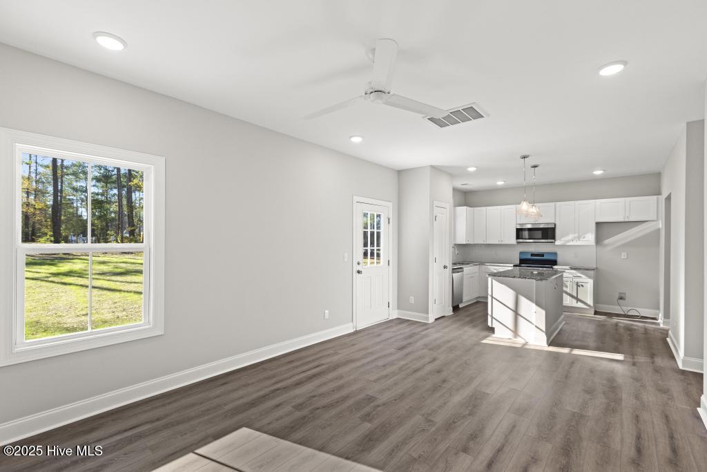 109 Plum Court Property Photo 15