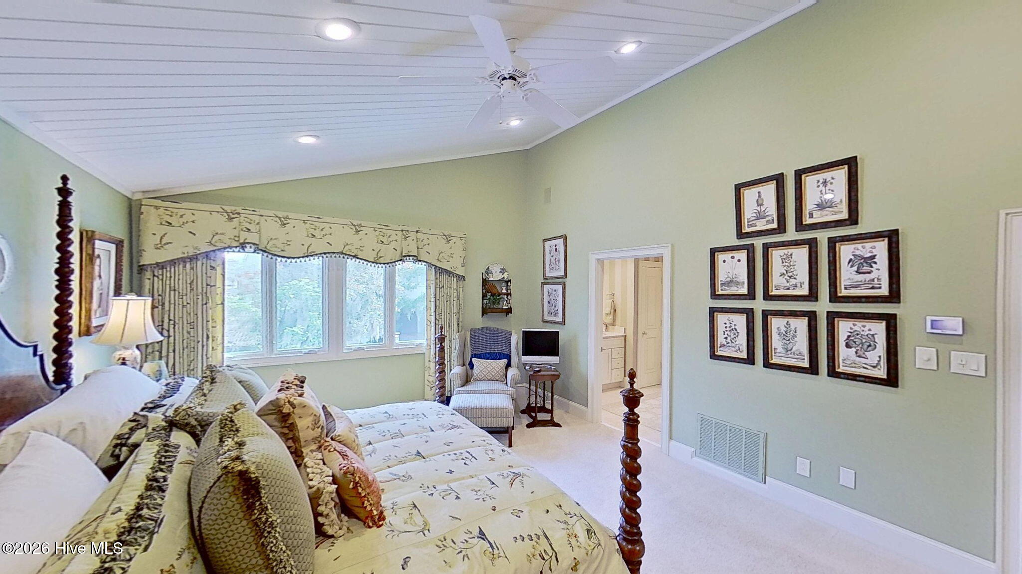 19 Batts Hill Road Property Photo 35