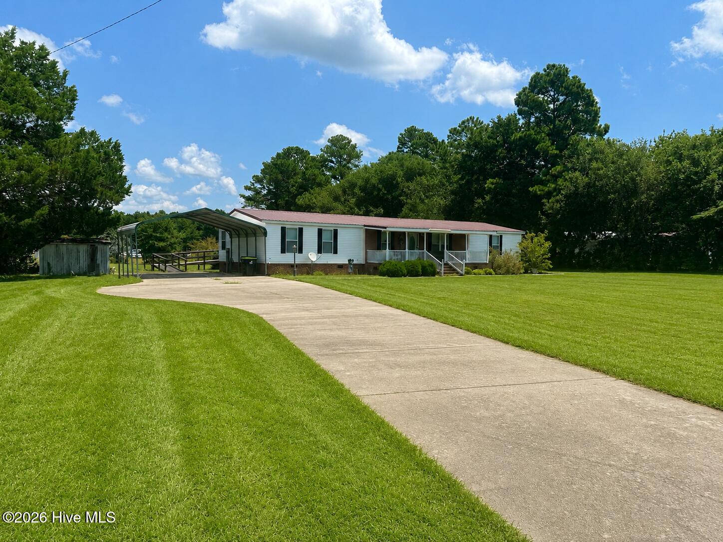 70 Rough Horn Road Property Photo 1