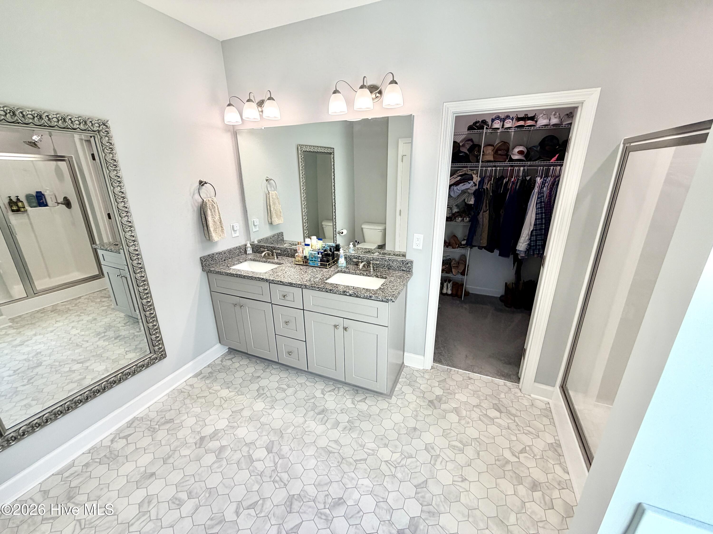 2204 Staley Court Property Photo 14