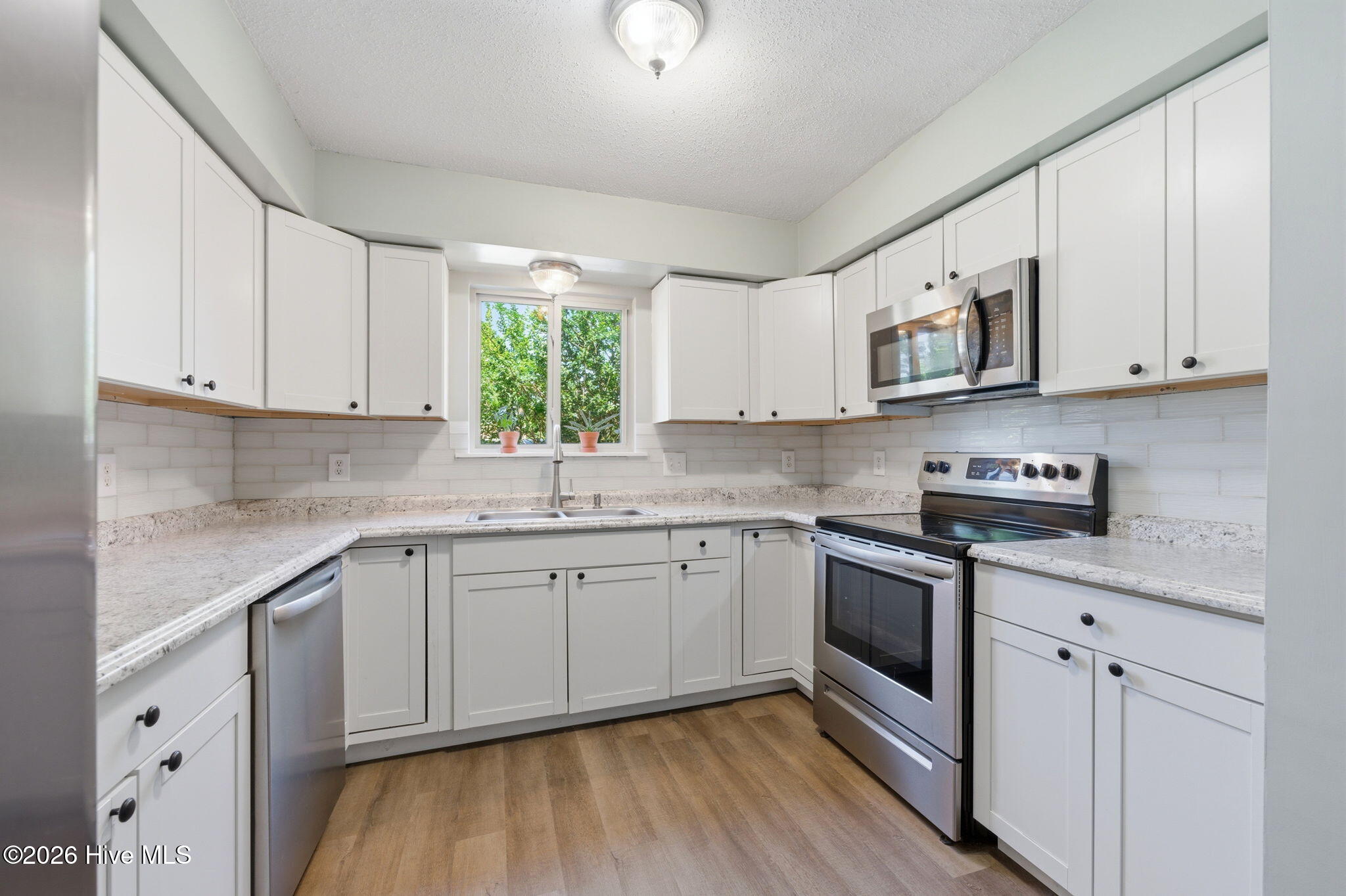 165 Quarterdeck Property Photo 8