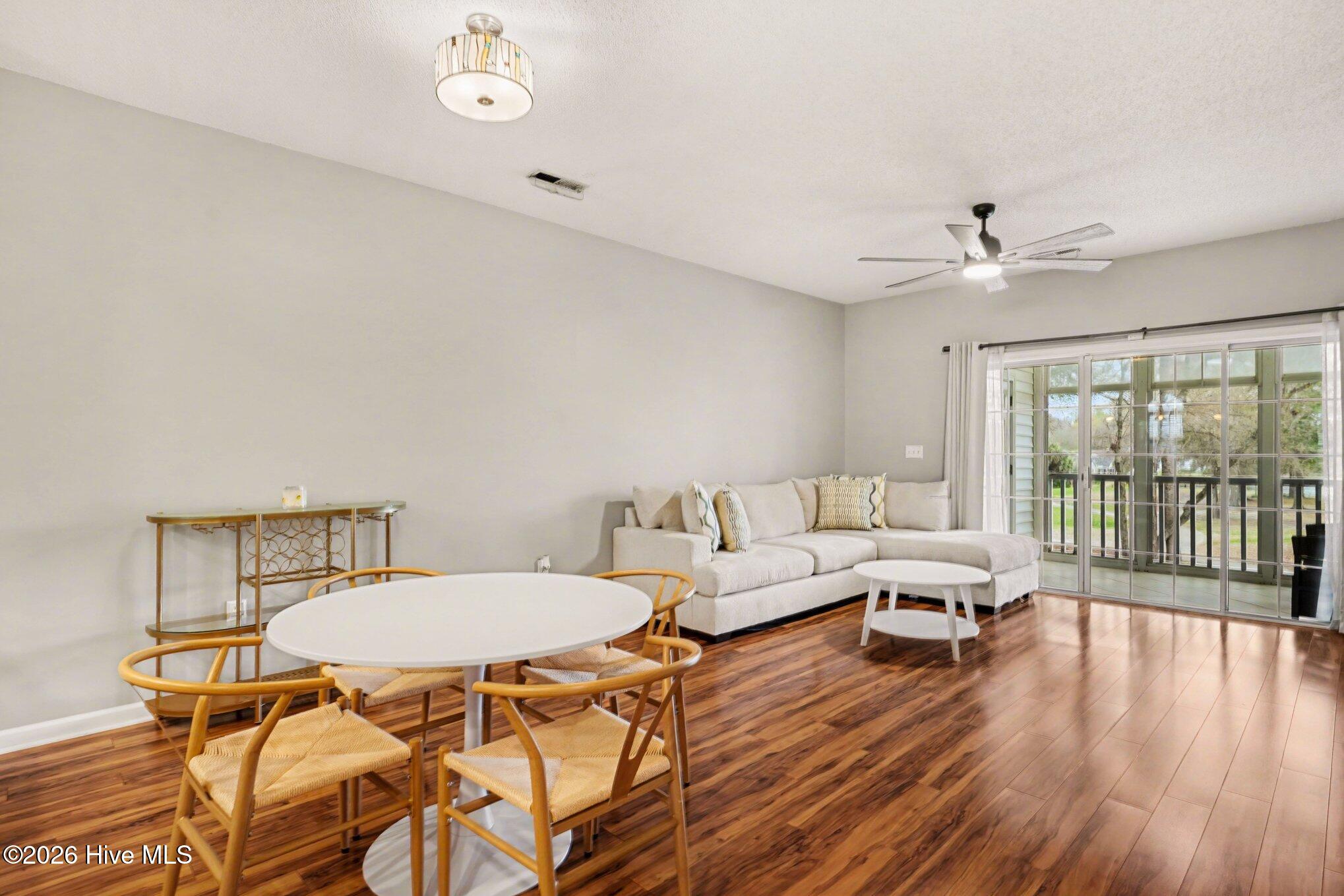 4459 Turtle Lane Apt 2b Property Photo 14